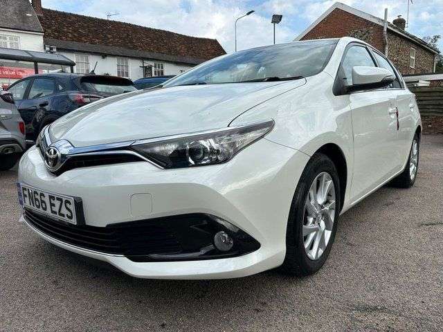 2016 TOYOTA AURIS 2016 TOYOTA AURIS