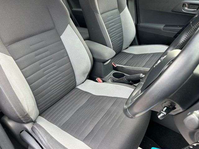 2016 TOYOTA AURIS 2016 TOYOTA AURIS