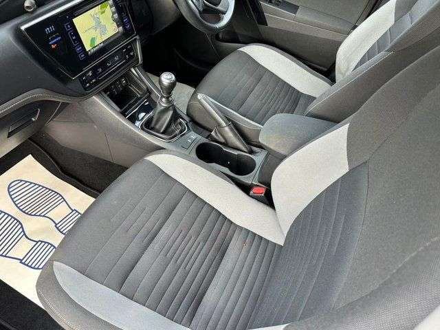 2016 TOYOTA AURIS 2016 TOYOTA AURIS