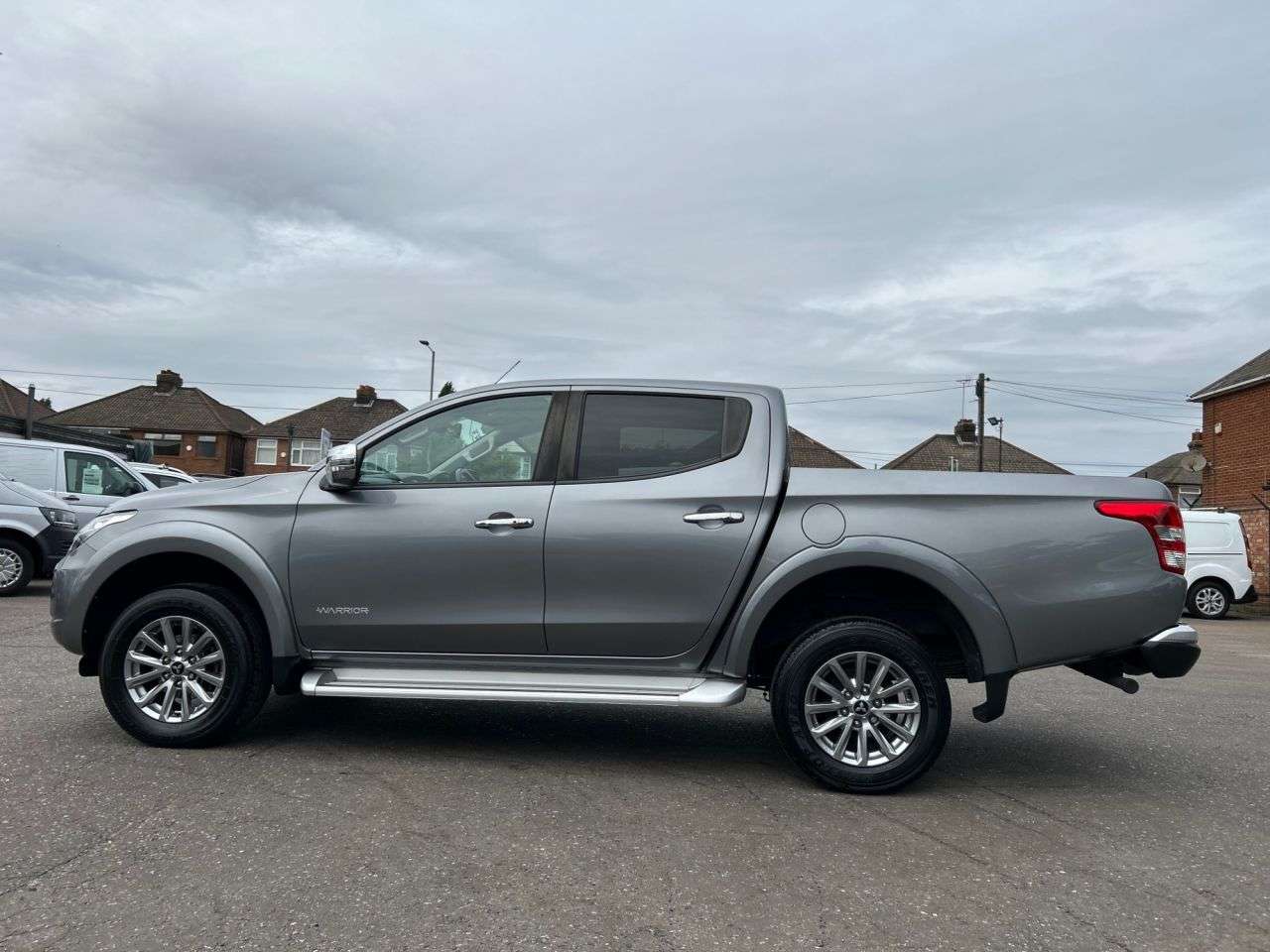 2019 MITSUBISHI L200 2019 MITSUBISHI L200