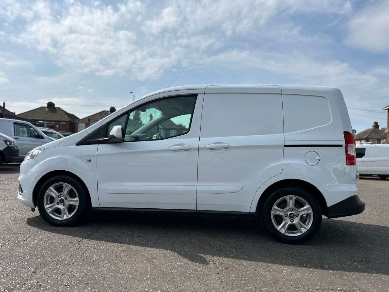 2020 FORD TRANSIT COURIER 2020 FORD TRANSIT COURIER