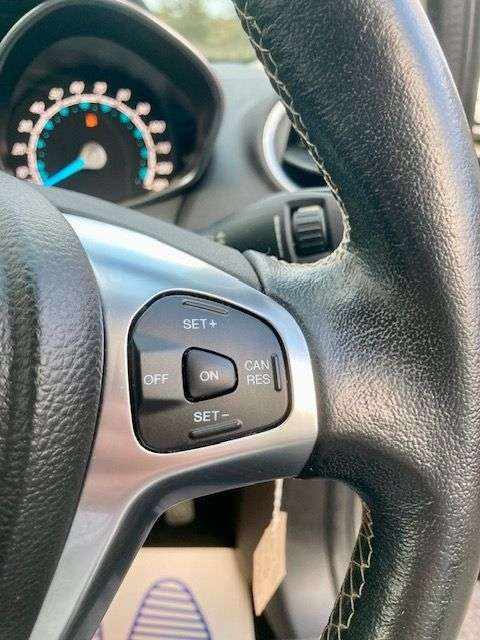 2017 FORD FIESTA 2017 FORD FIESTA