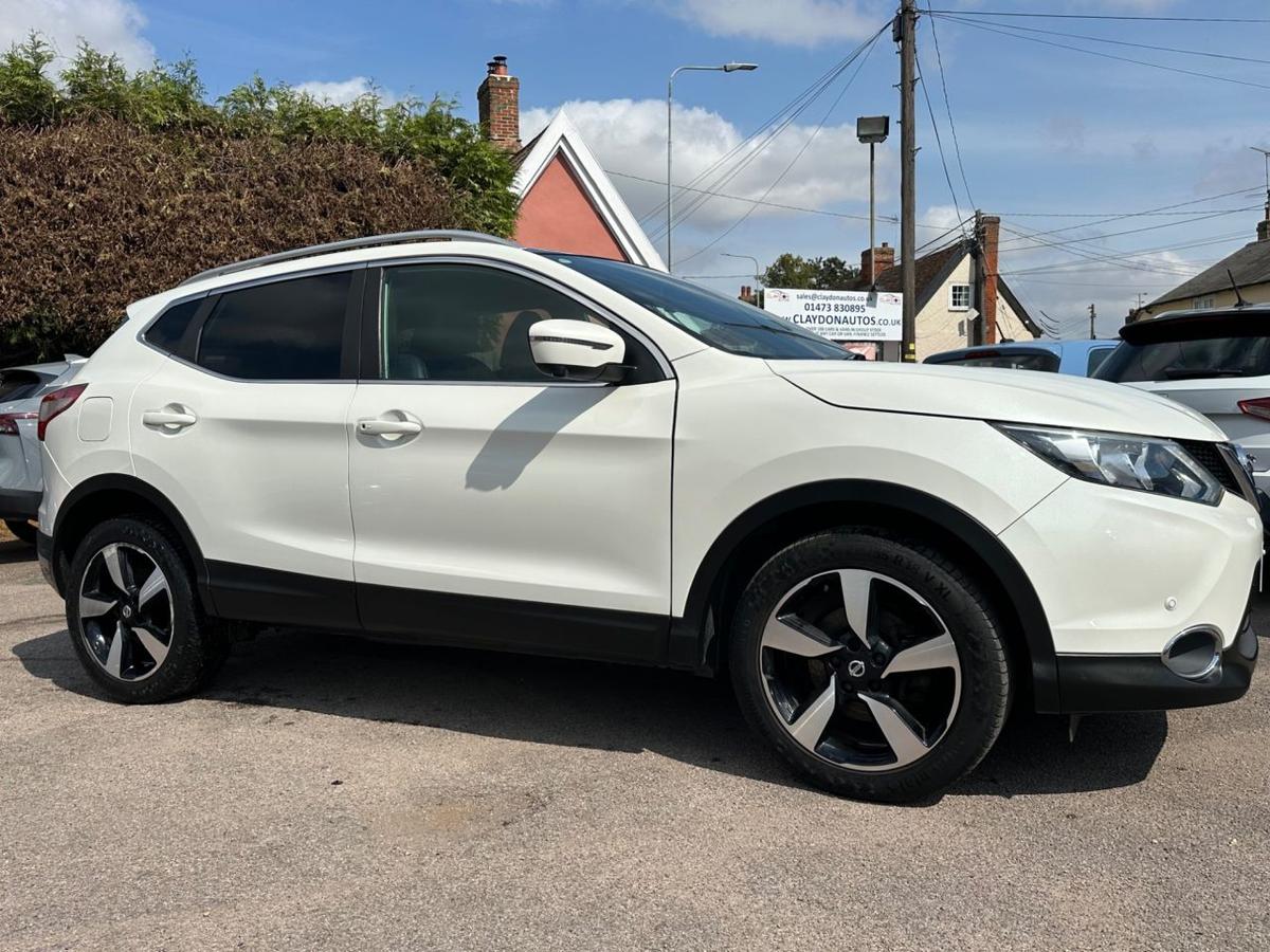Check out this Nissan Qashqai 2017 Petrol Manual