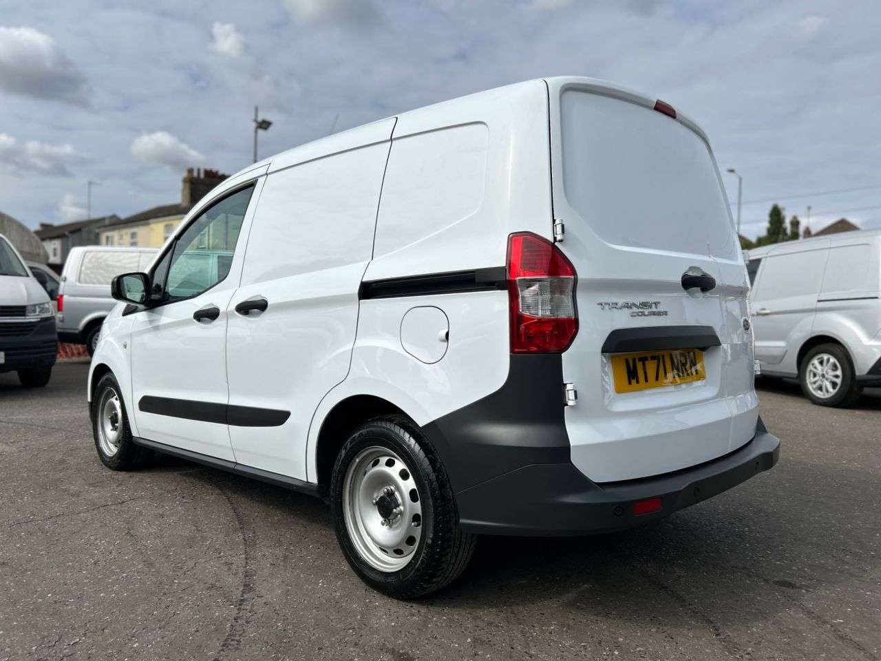 2021 FORD TRANSIT COURIER 2021 FORD TRANSIT COURIER