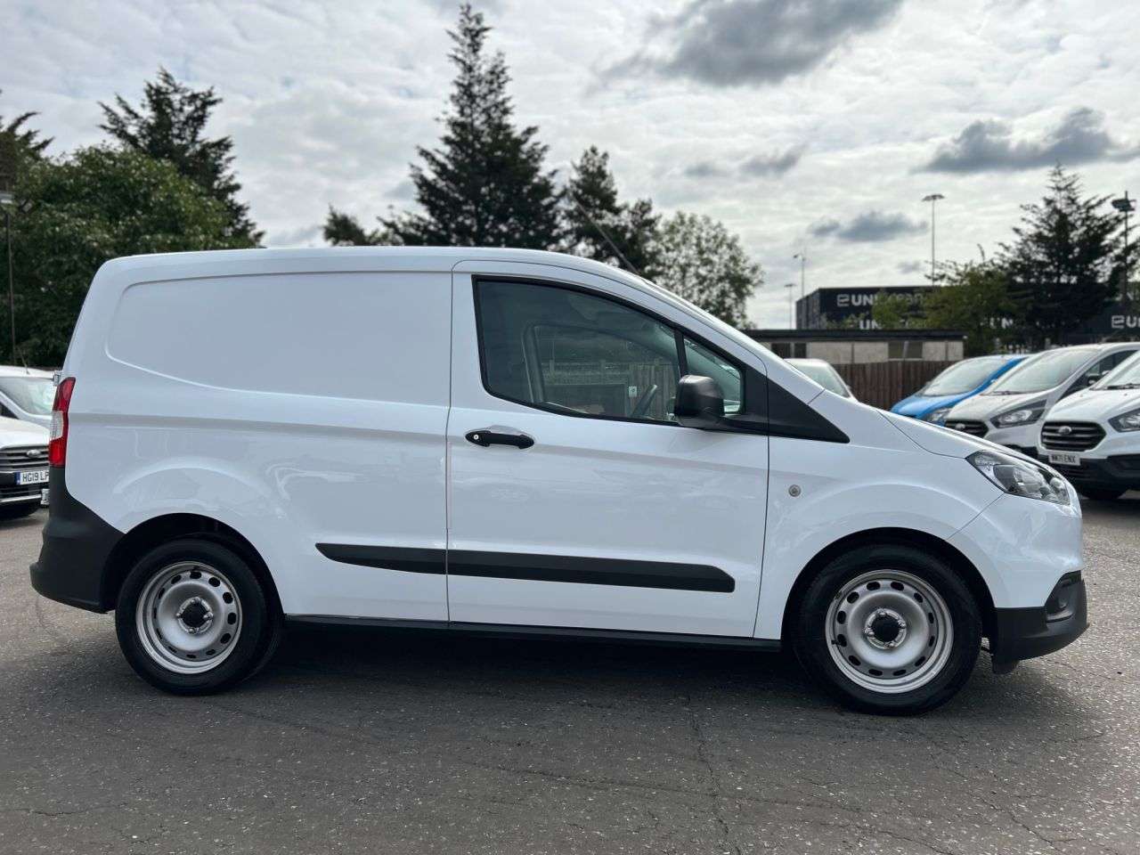 2021 FORD TRANSIT COURIER 2021 FORD TRANSIT COURIER