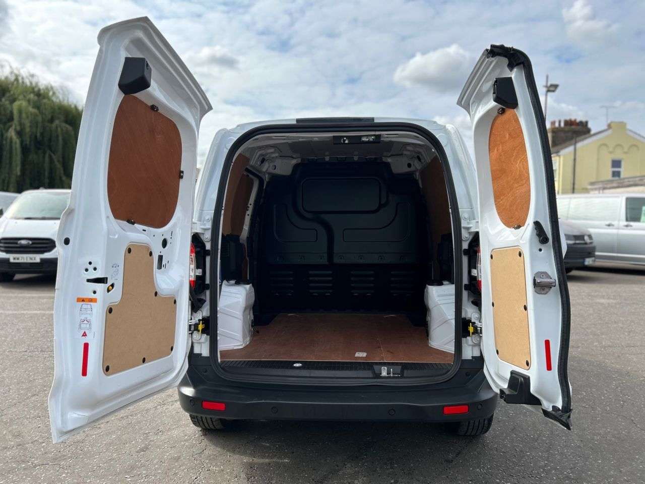 2021 FORD TRANSIT COURIER 2021 FORD TRANSIT COURIER