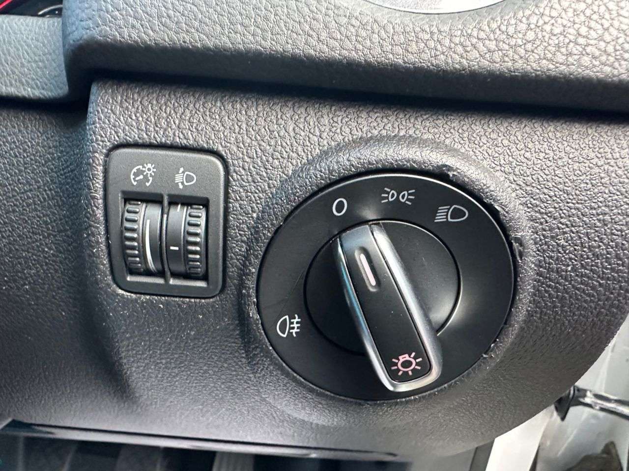 2012 VOLKSWAGEN TIGUAN 2012 VOLKSWAGEN TIGUAN