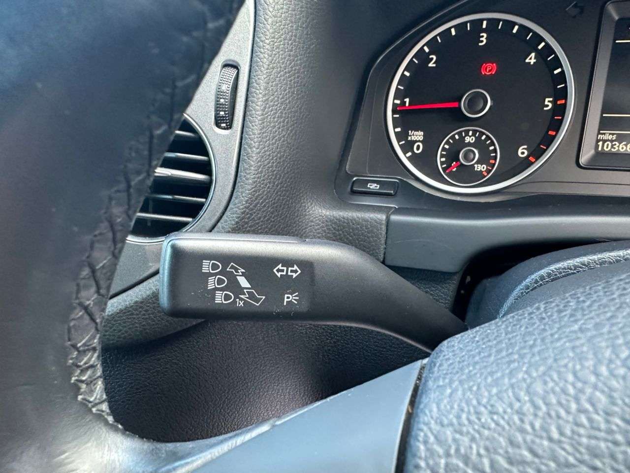 2012 VOLKSWAGEN TIGUAN 2012 VOLKSWAGEN TIGUAN