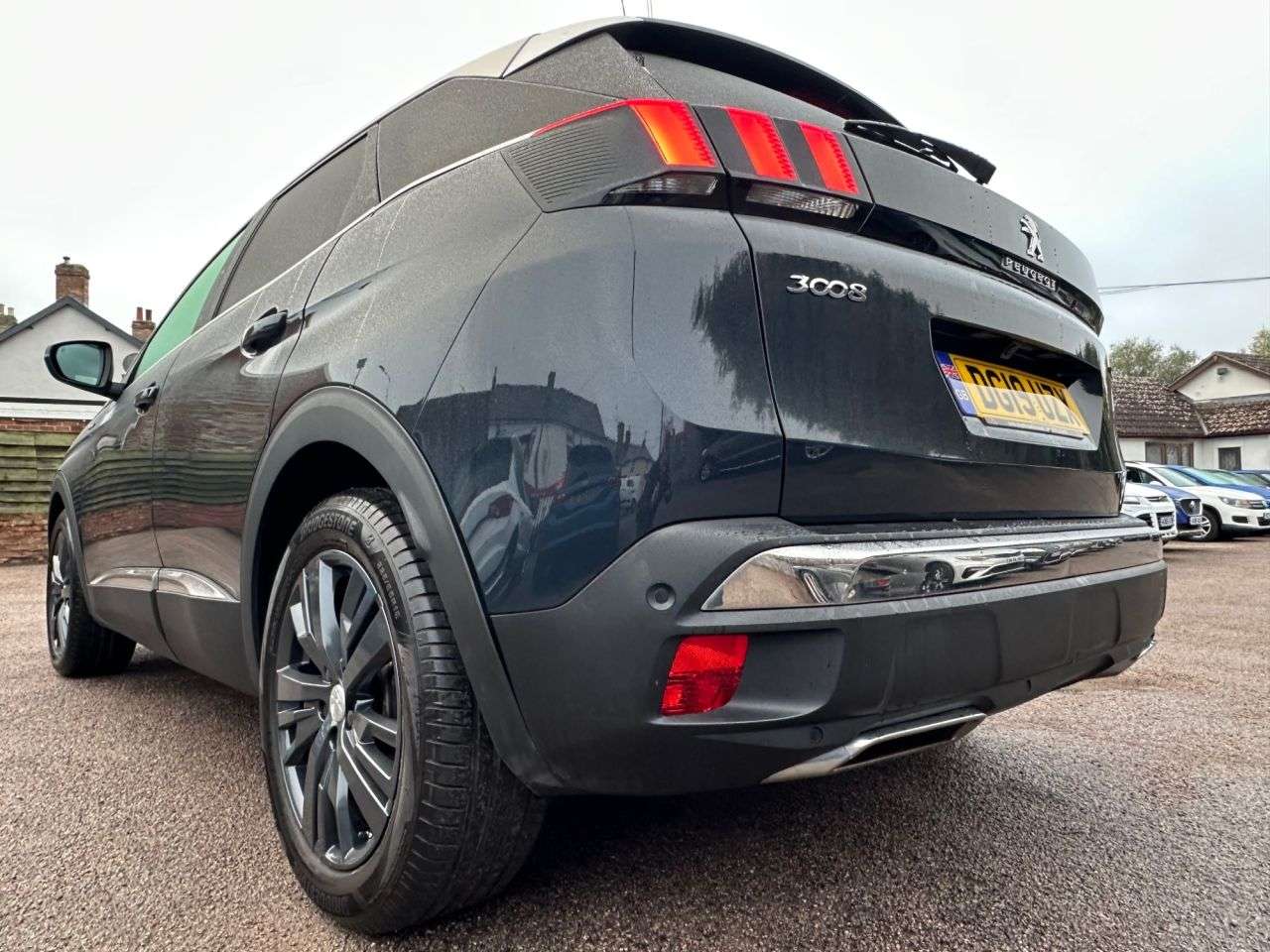 2019 PEUGEOT 3008 2019 PEUGEOT 3008