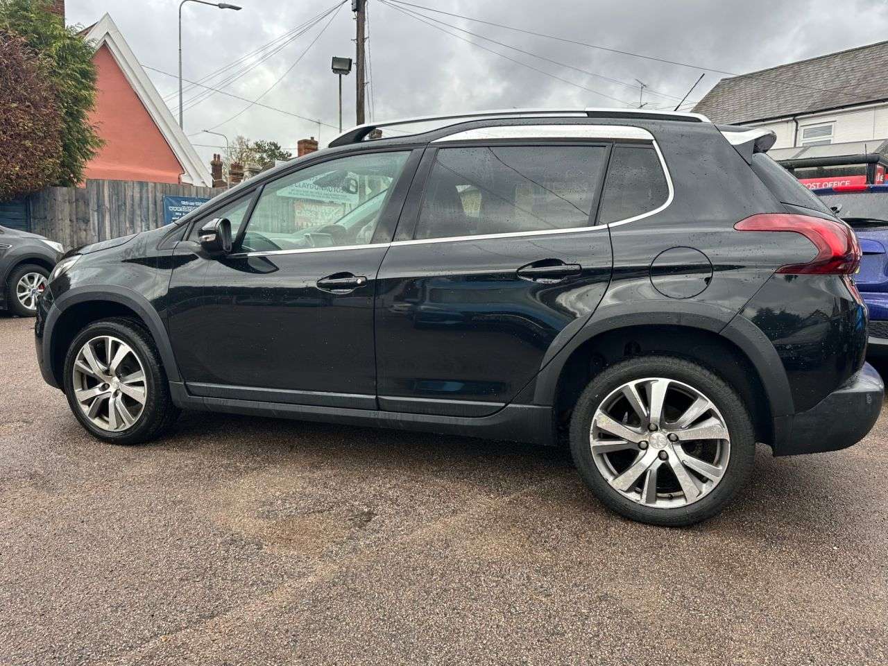 2019 PEUGEOT 2008 2019 PEUGEOT 2008