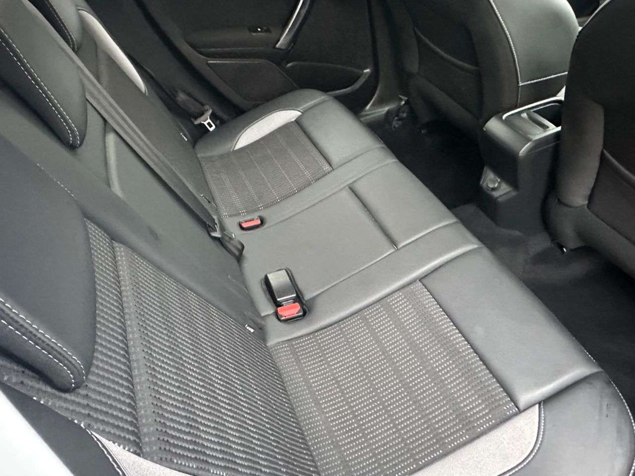 2019 PEUGEOT 2008 2019 PEUGEOT 2008