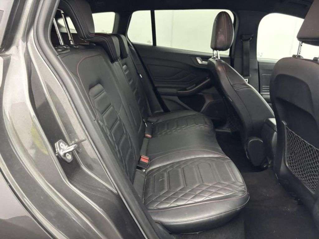 2022 FORD FOCUS 2022 FORD FOCUS