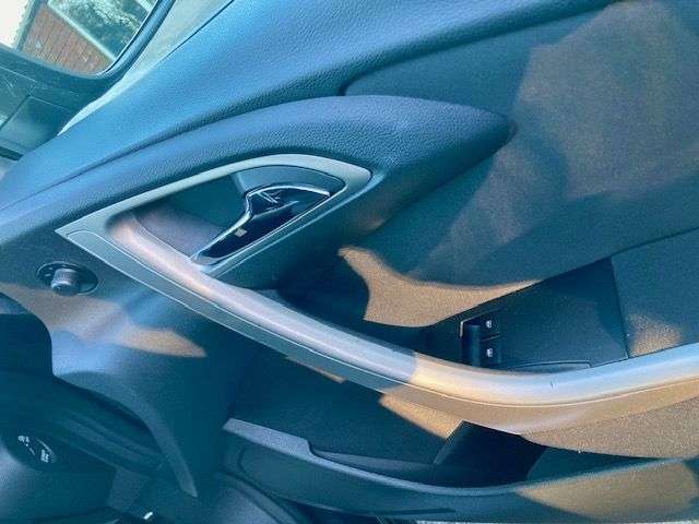 2011 VAUXHALL ASTRA 2011 VAUXHALL ASTRA