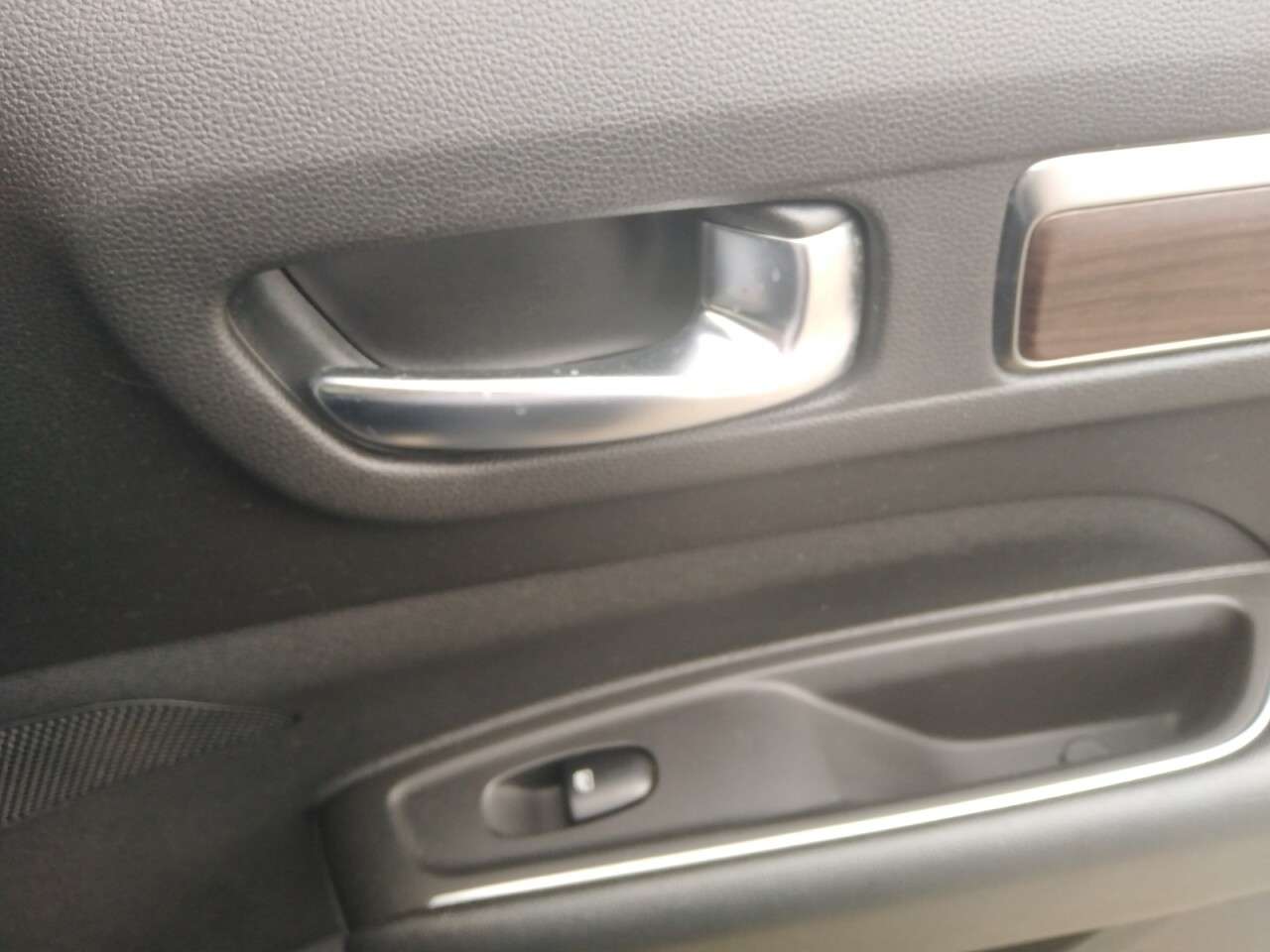 2018 RENAULT KOLEOS 2018 RENAULT KOLEOS