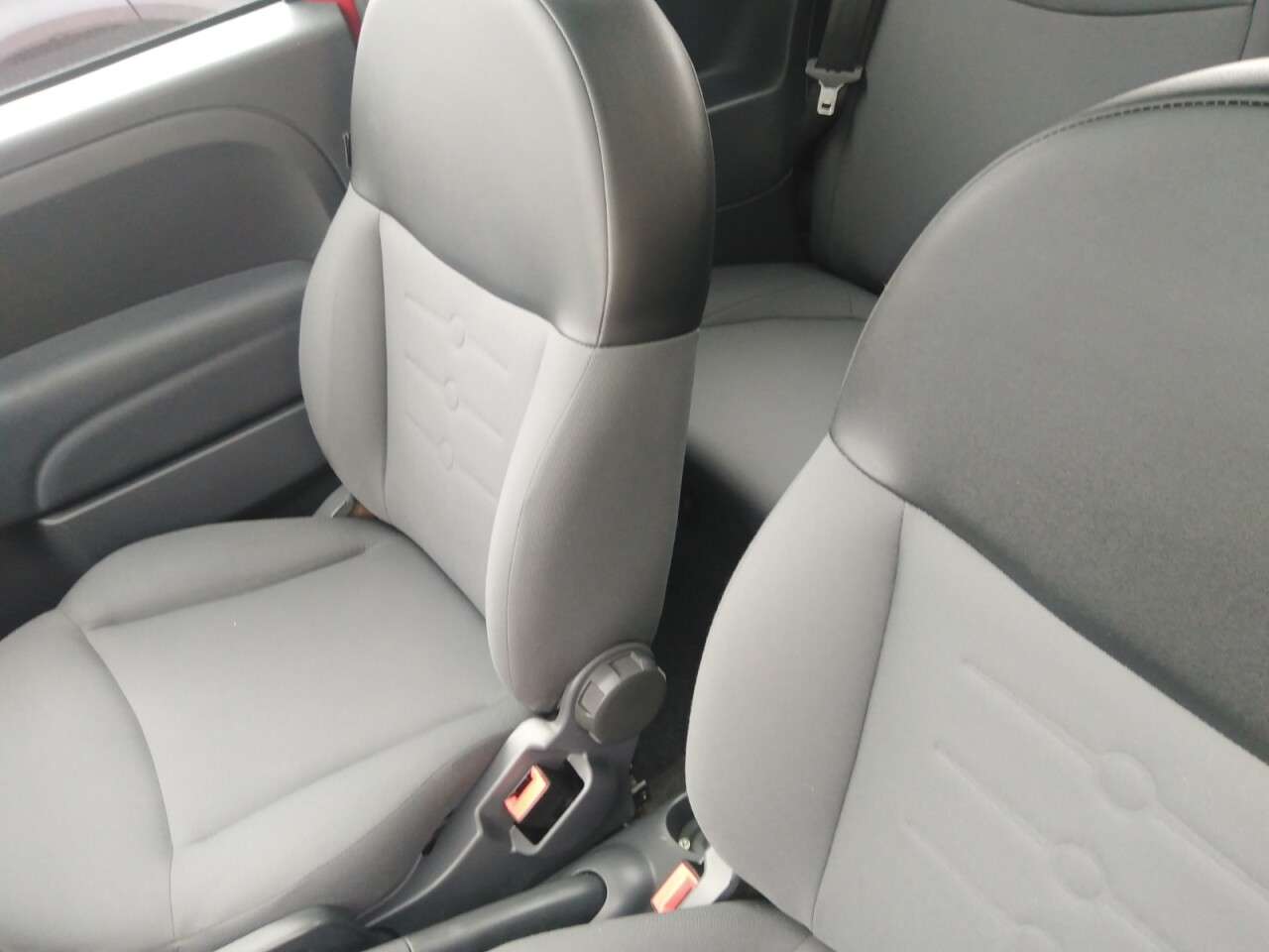 2012 FIAT 500 2012 FIAT 500