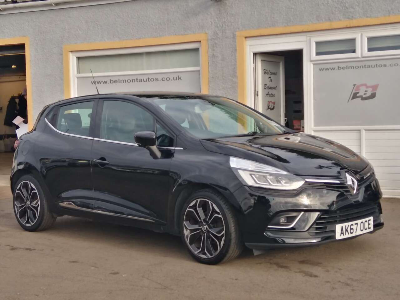 2017 RENAULT CLIO 2017 RENAULT CLIO
