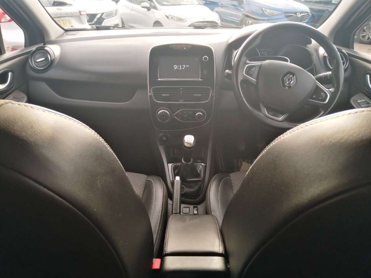 2017 RENAULT CLIO 2017 RENAULT CLIO