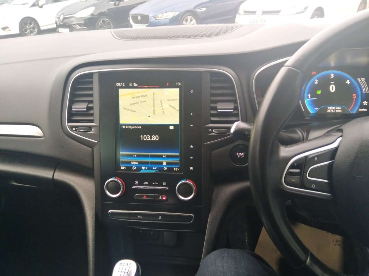 2017 RENAULT MEGANE 2017 RENAULT MEGANE