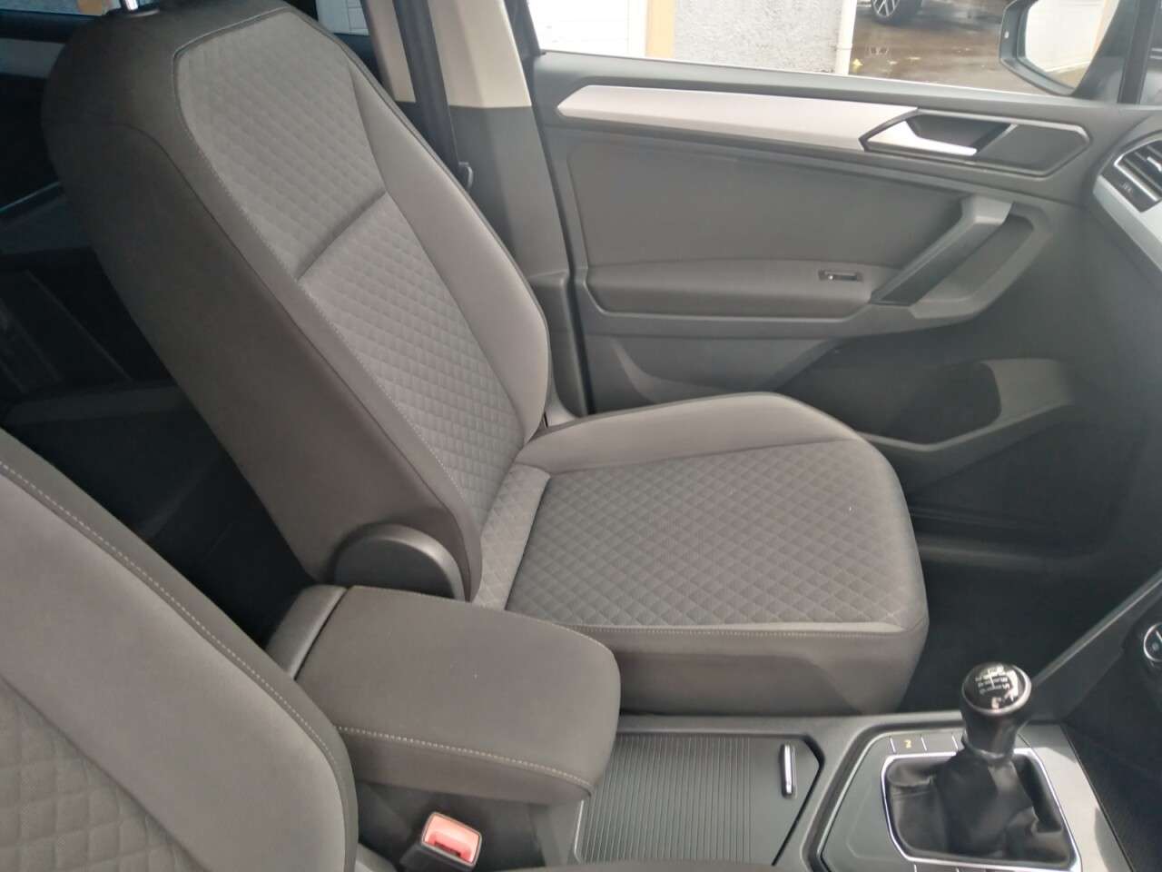 2017 VOLKSWAGEN TIGUAN 2017 VOLKSWAGEN TIGUAN