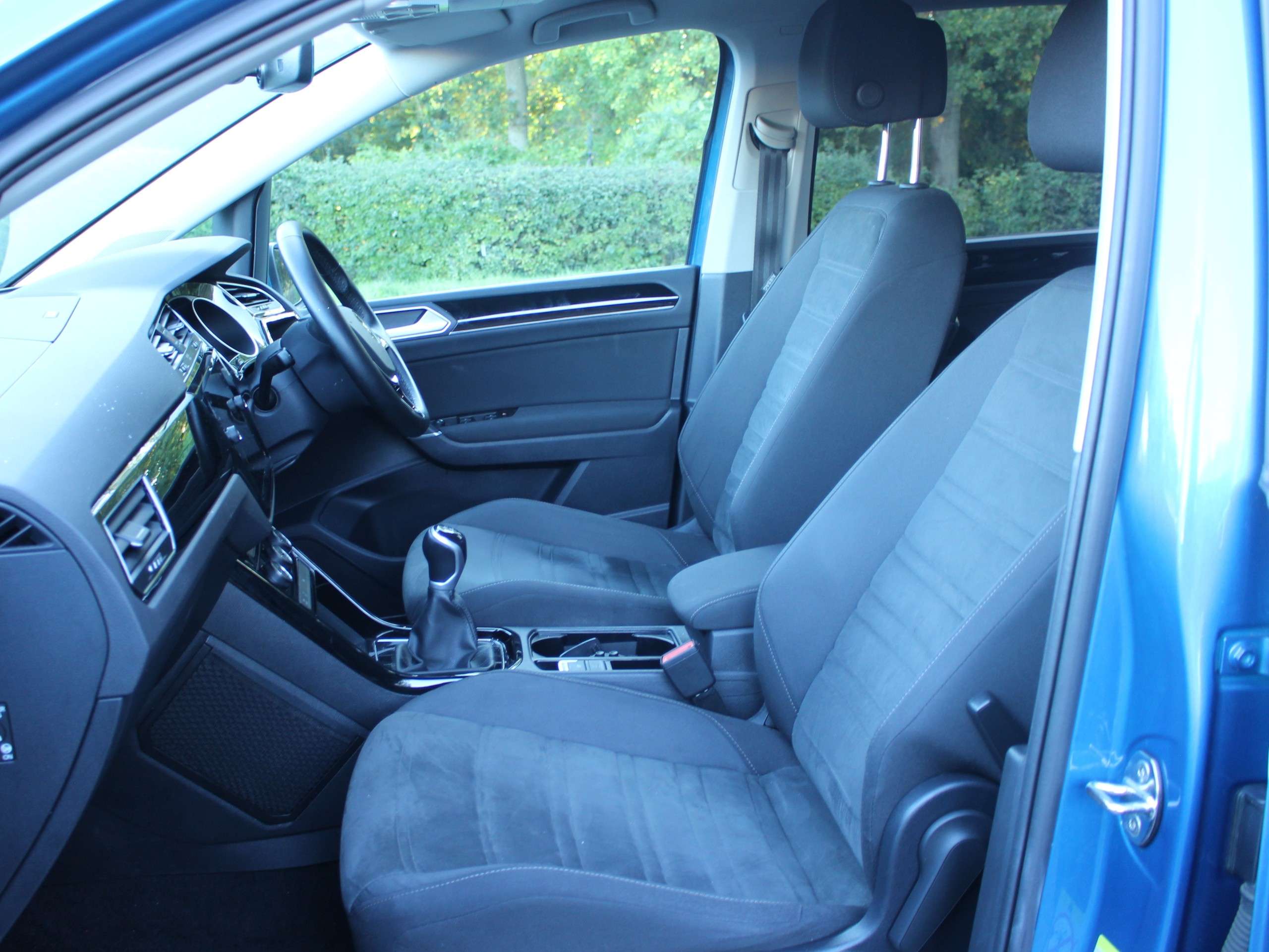 2021 VOLKSWAGEN TOURAN 2021 VOLKSWAGEN TOURAN