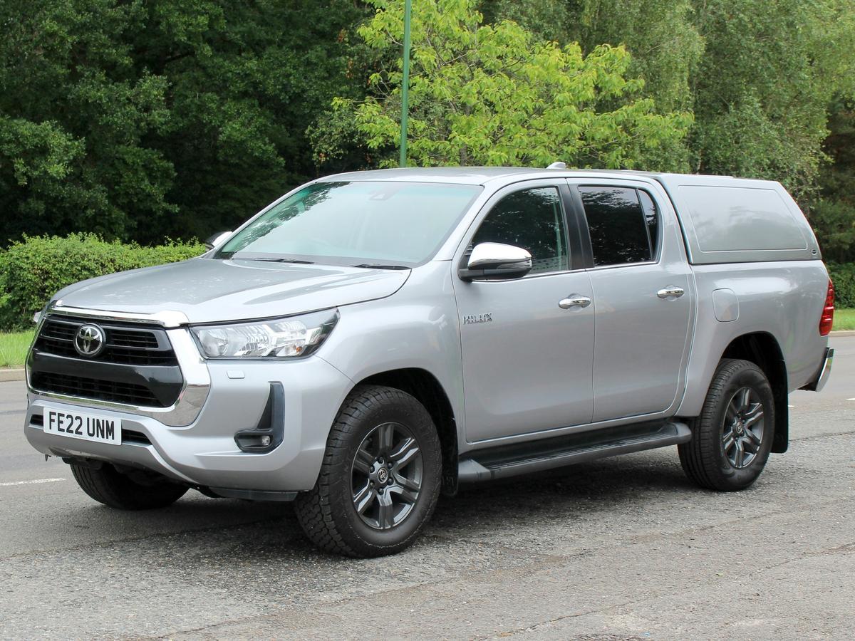 Check out this Toyota Hilux 2022 Diesel Automatic