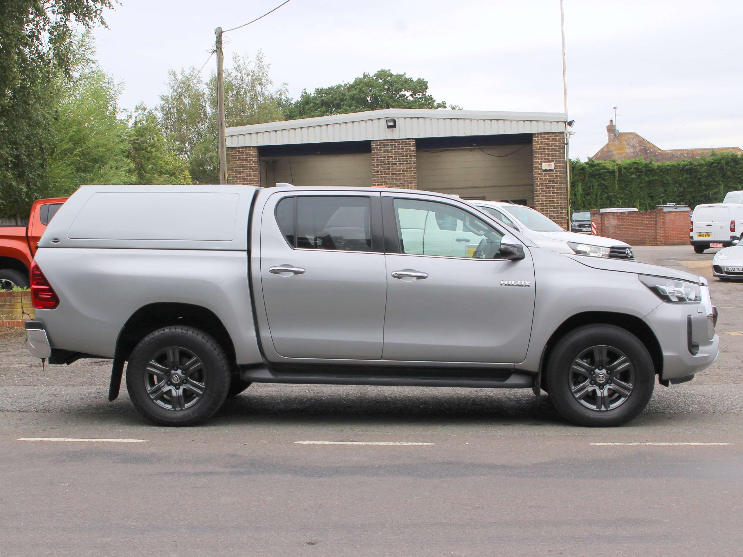 2022 TOYOTA HILUX 2022 TOYOTA HILUX