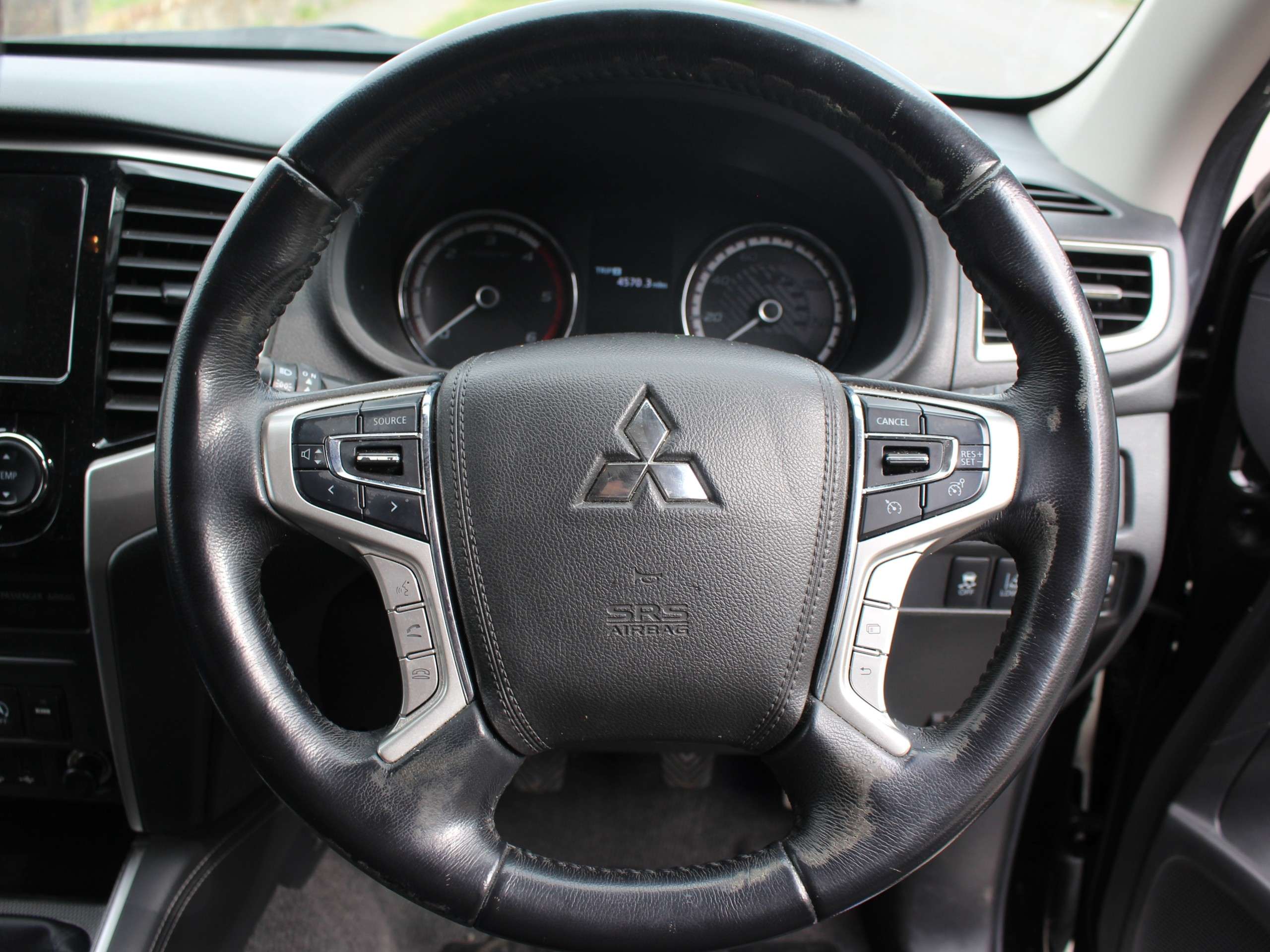 2021 MITSUBISHI L200 2021 MITSUBISHI L200