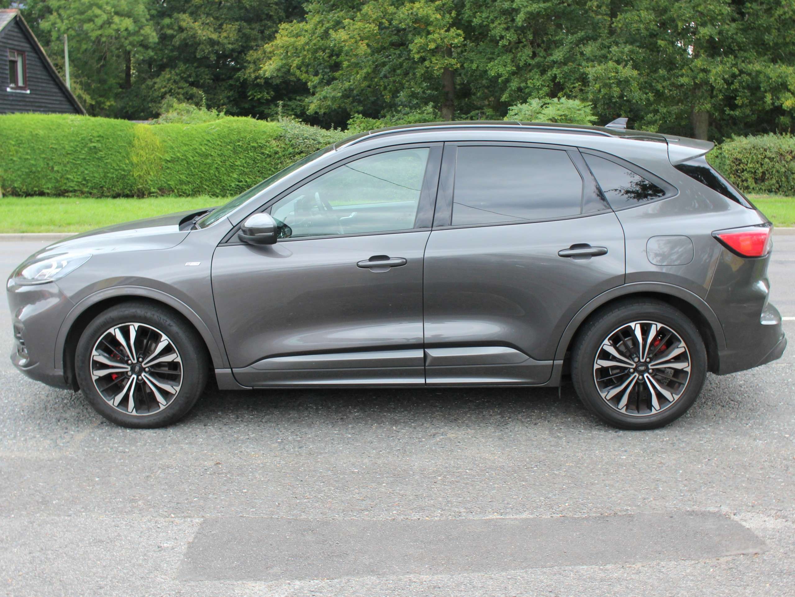 2021 FORD KUGA 2021 FORD KUGA