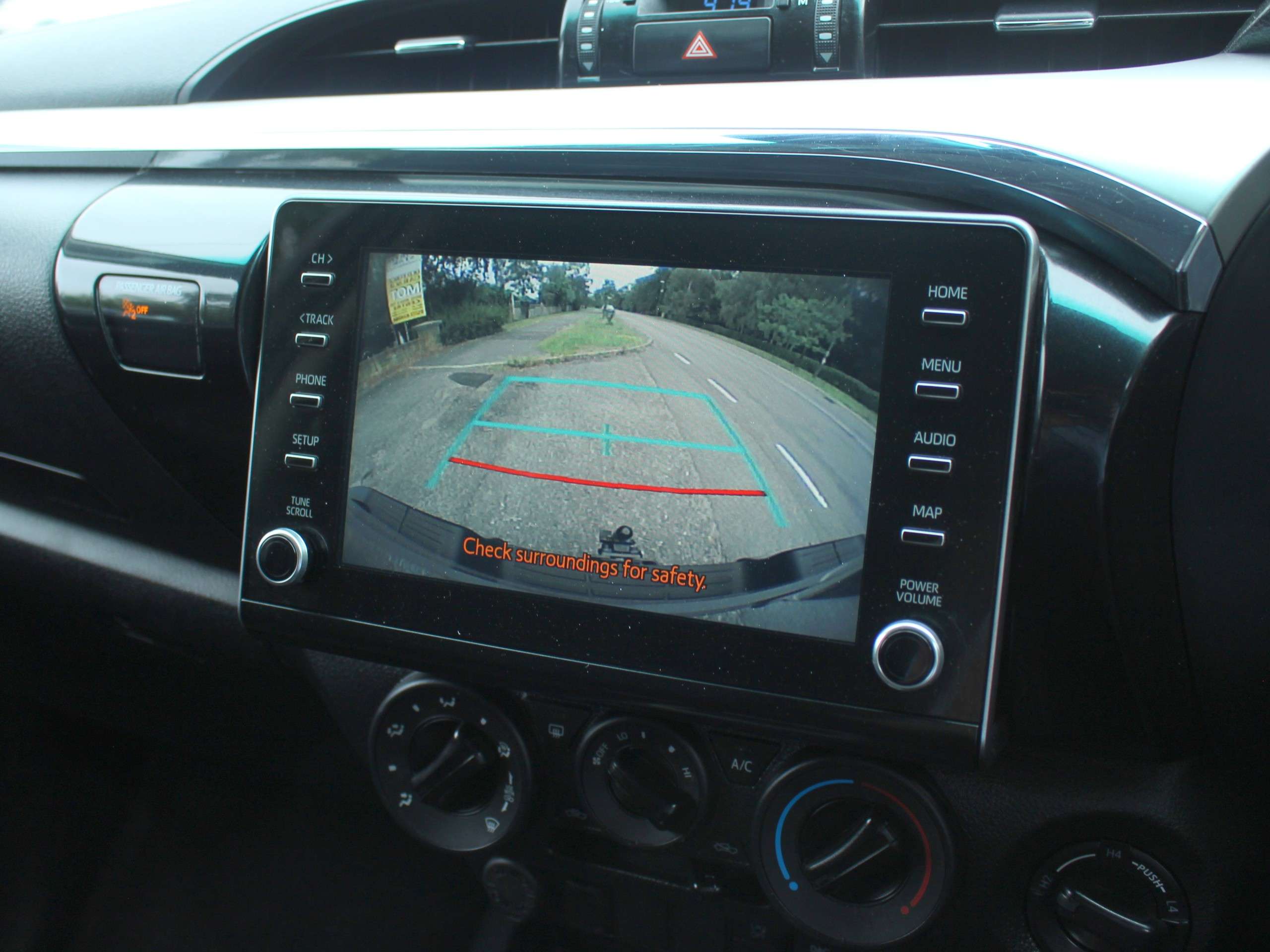 2022 TOYOTA HILUX 2022 TOYOTA HILUX