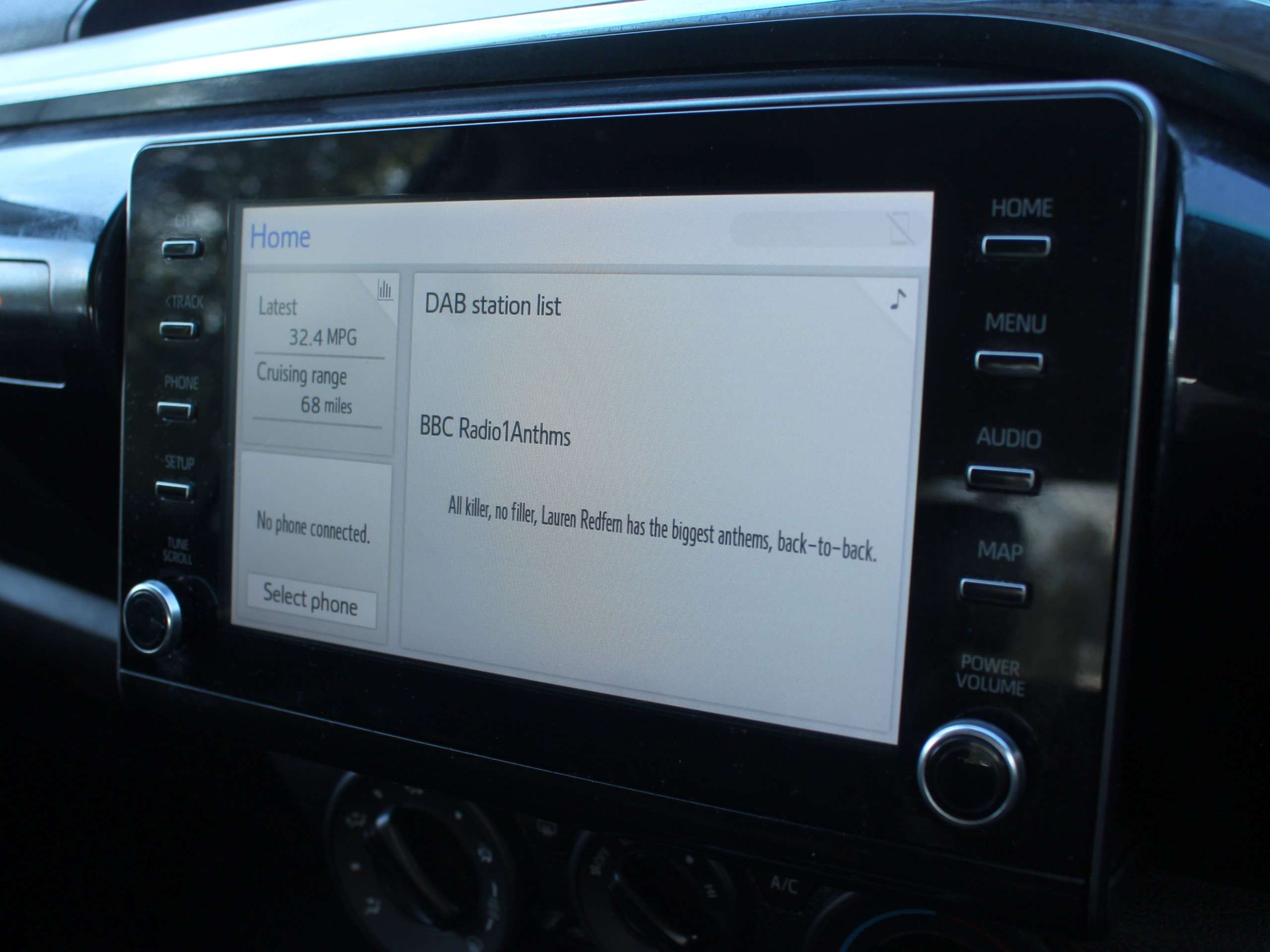 2022 TOYOTA HILUX 2022 TOYOTA HILUX