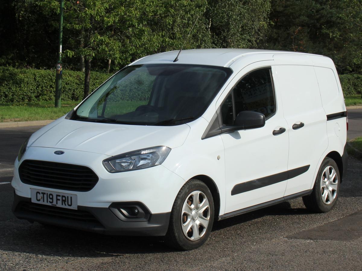 Check out this Ford Transit Courier 2019 Diesel Manual