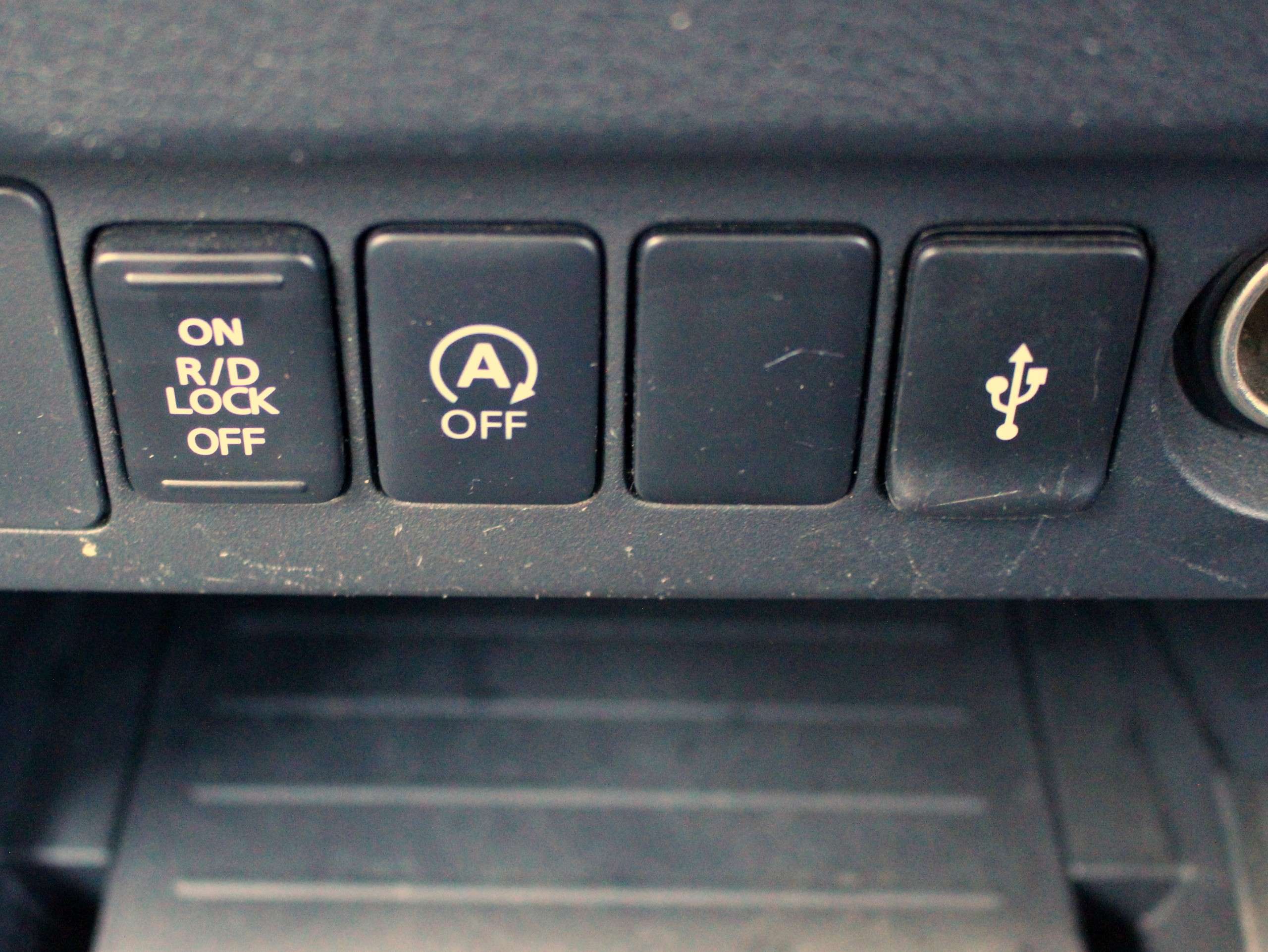 2020 MITSUBISHI L200 2020 MITSUBISHI L200