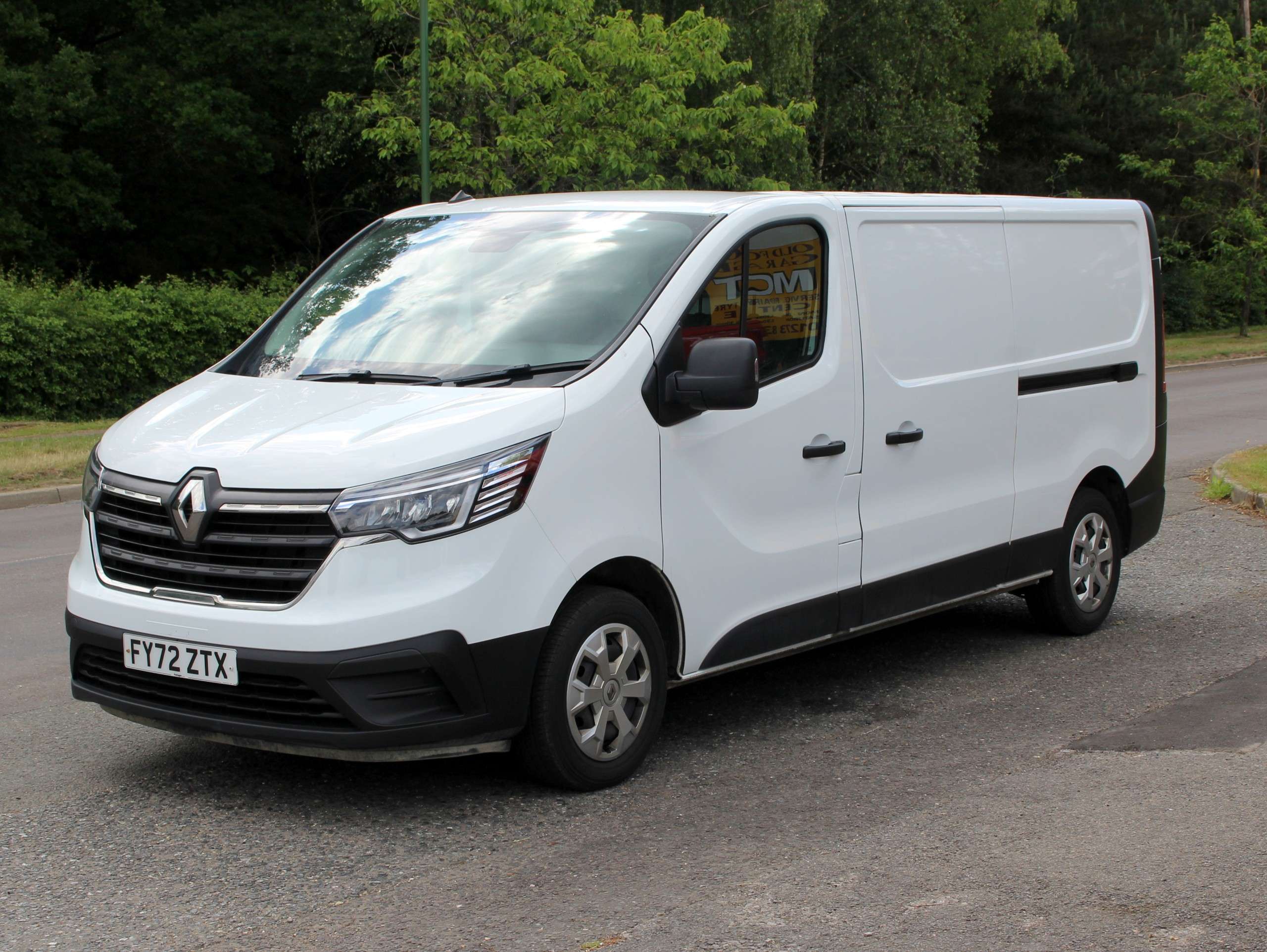 2022 RENAULT TRAFIC 2022 RENAULT TRAFIC