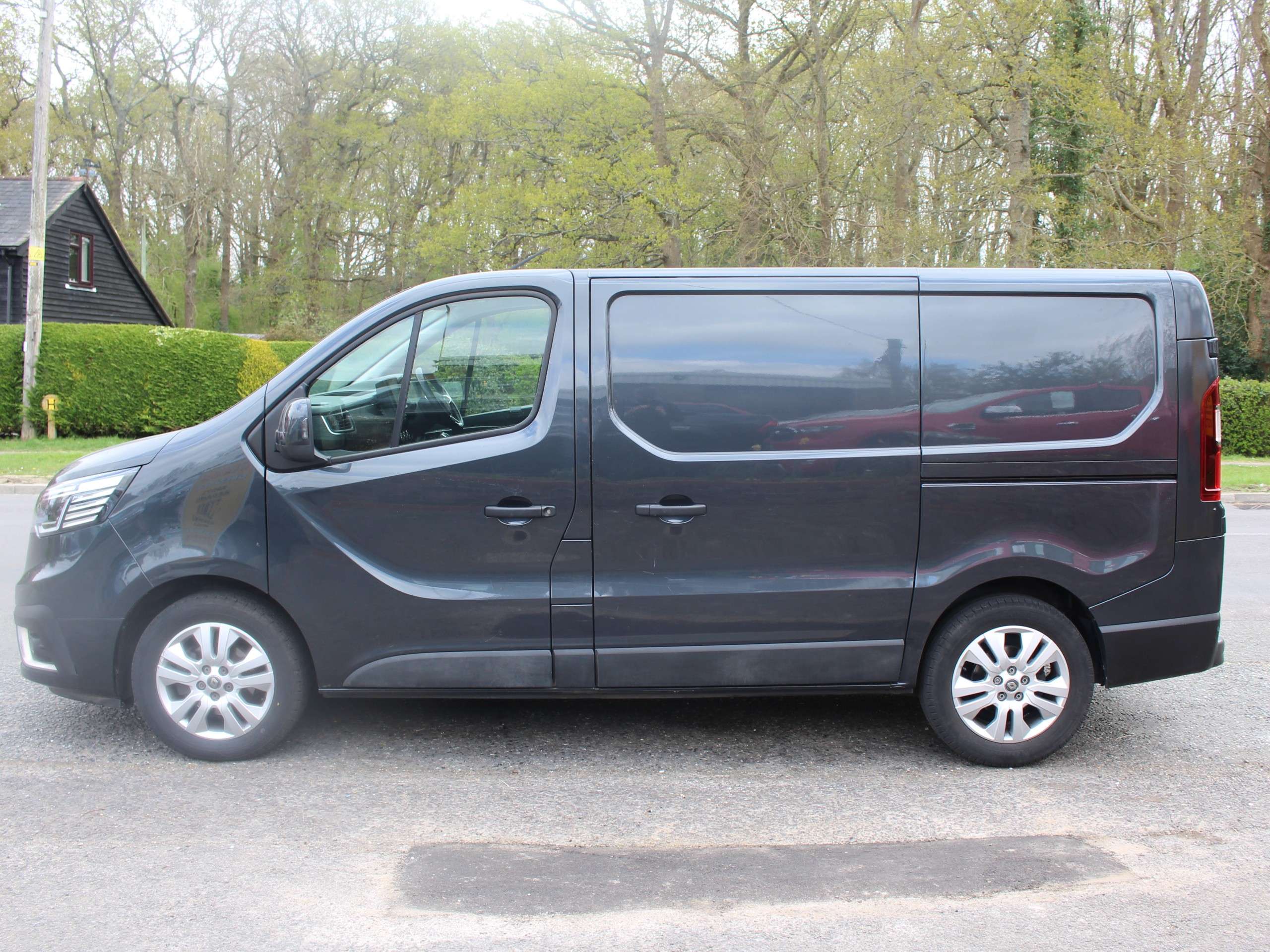 2023 RENAULT TRAFIC 2023 RENAULT TRAFIC