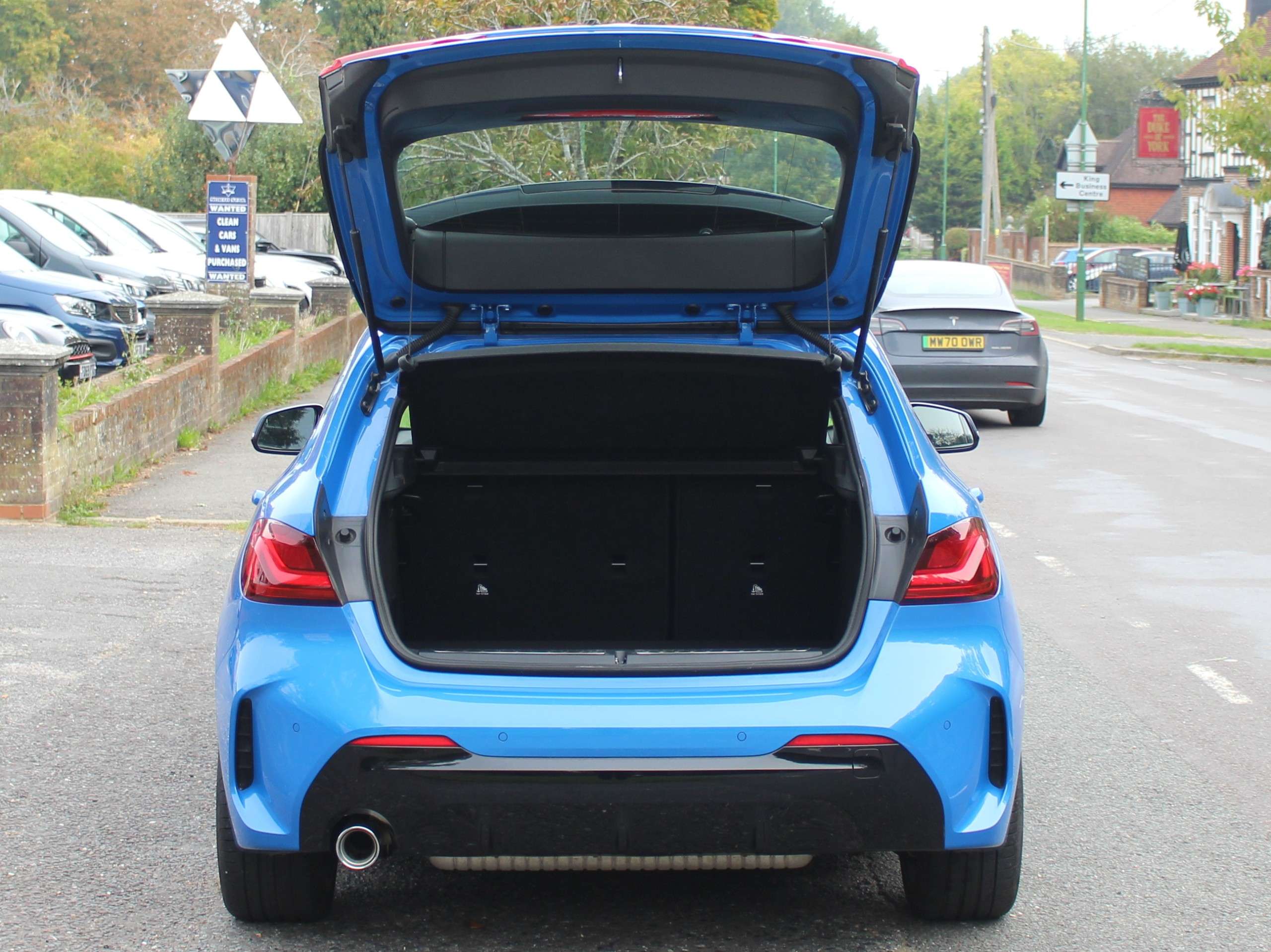 2021 BMW 1 SERIES 2021 BMW 1 SERIES