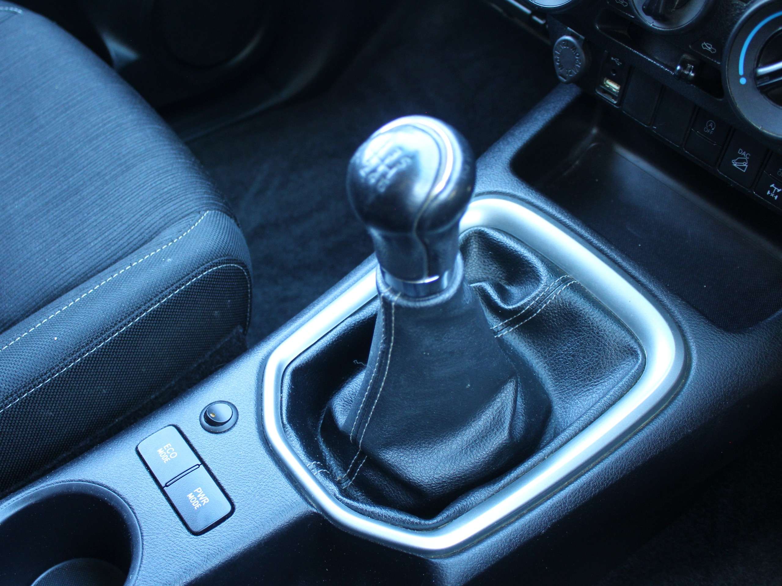 2021 TOYOTA HILUX 2021 TOYOTA HILUX