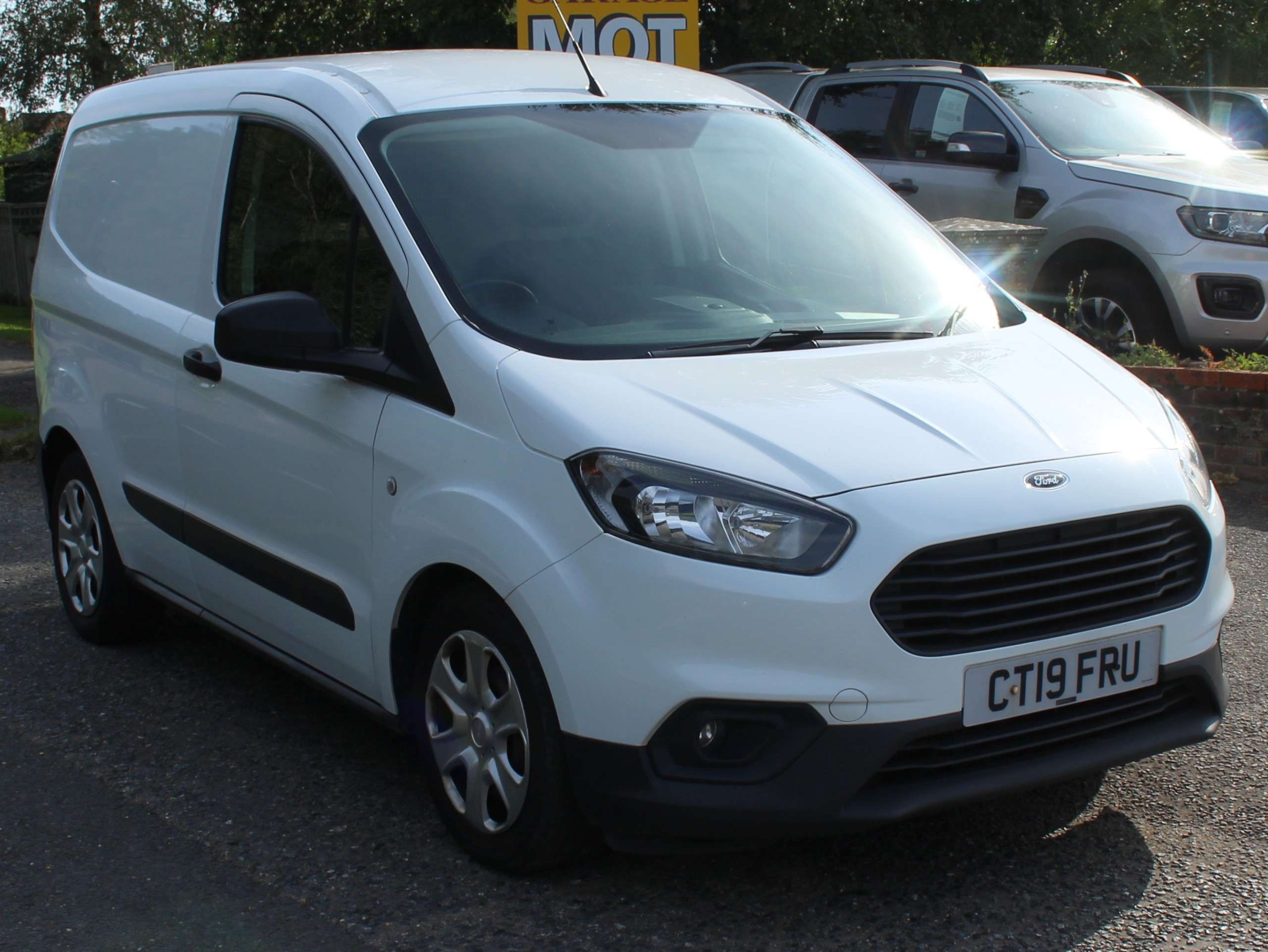 2019 FORD TRANSIT COURIER 2019 FORD TRANSIT COURIER