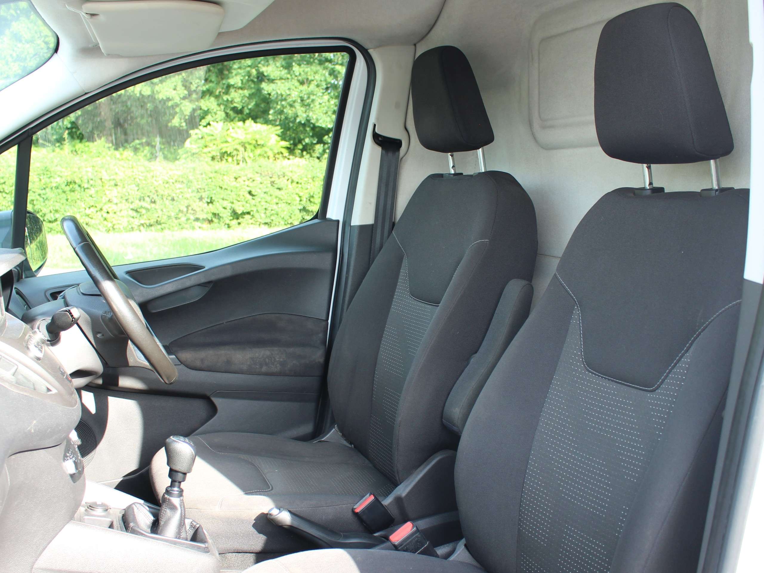 2019 FORD TRANSIT COURIER 2019 FORD TRANSIT COURIER