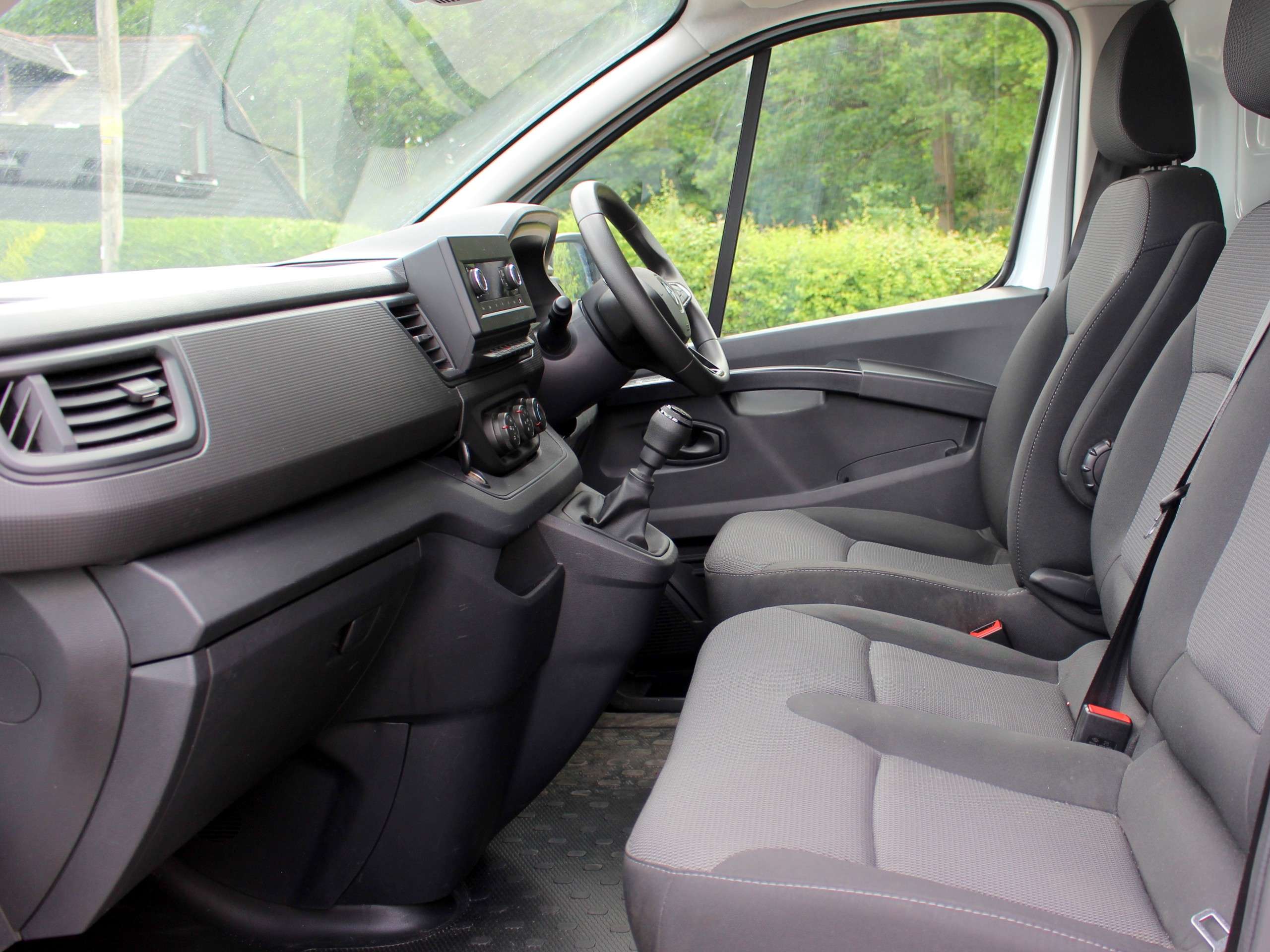 2022 RENAULT TRAFIC 2022 RENAULT TRAFIC