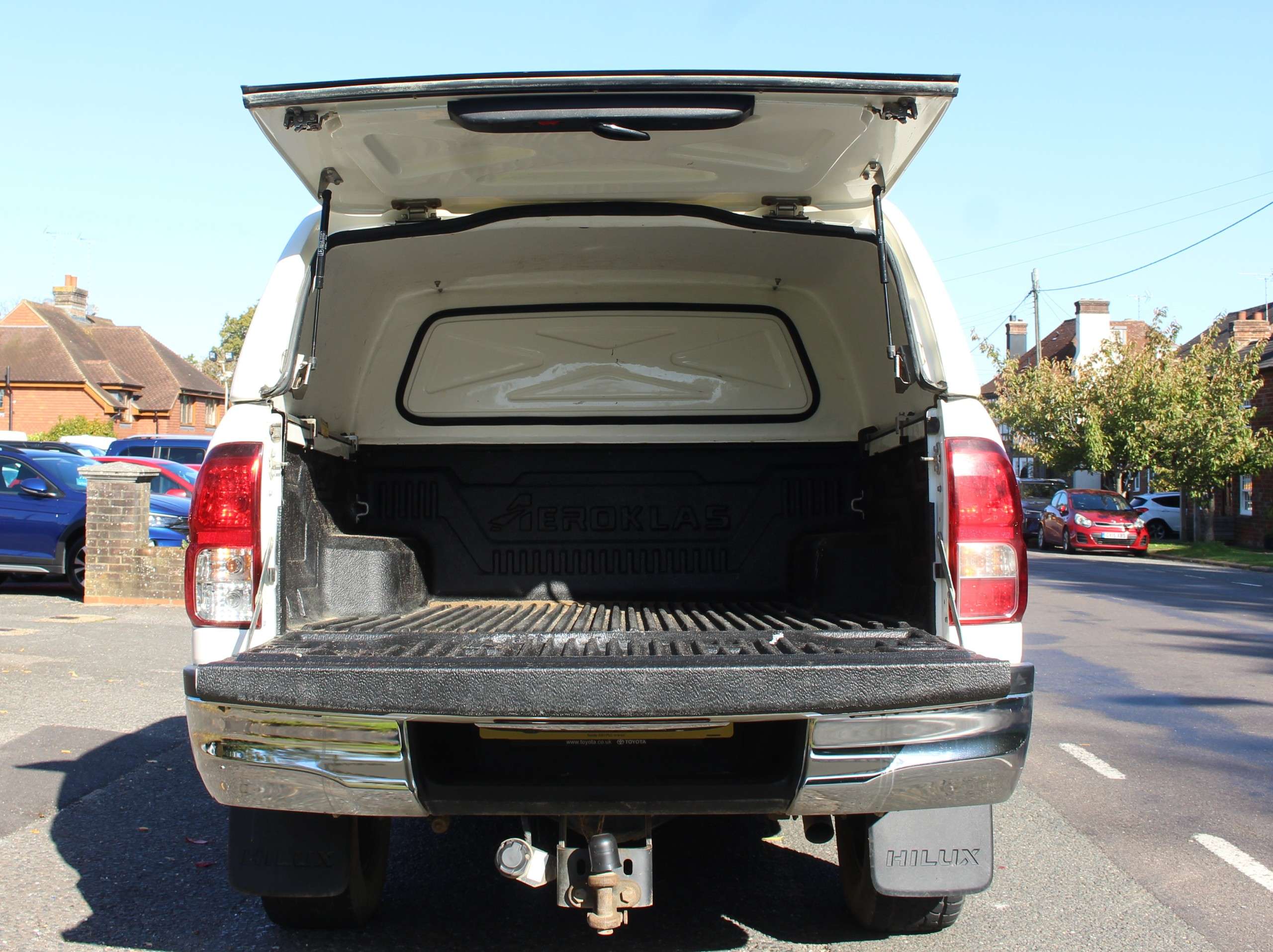 2021 TOYOTA HILUX 2021 TOYOTA HILUX