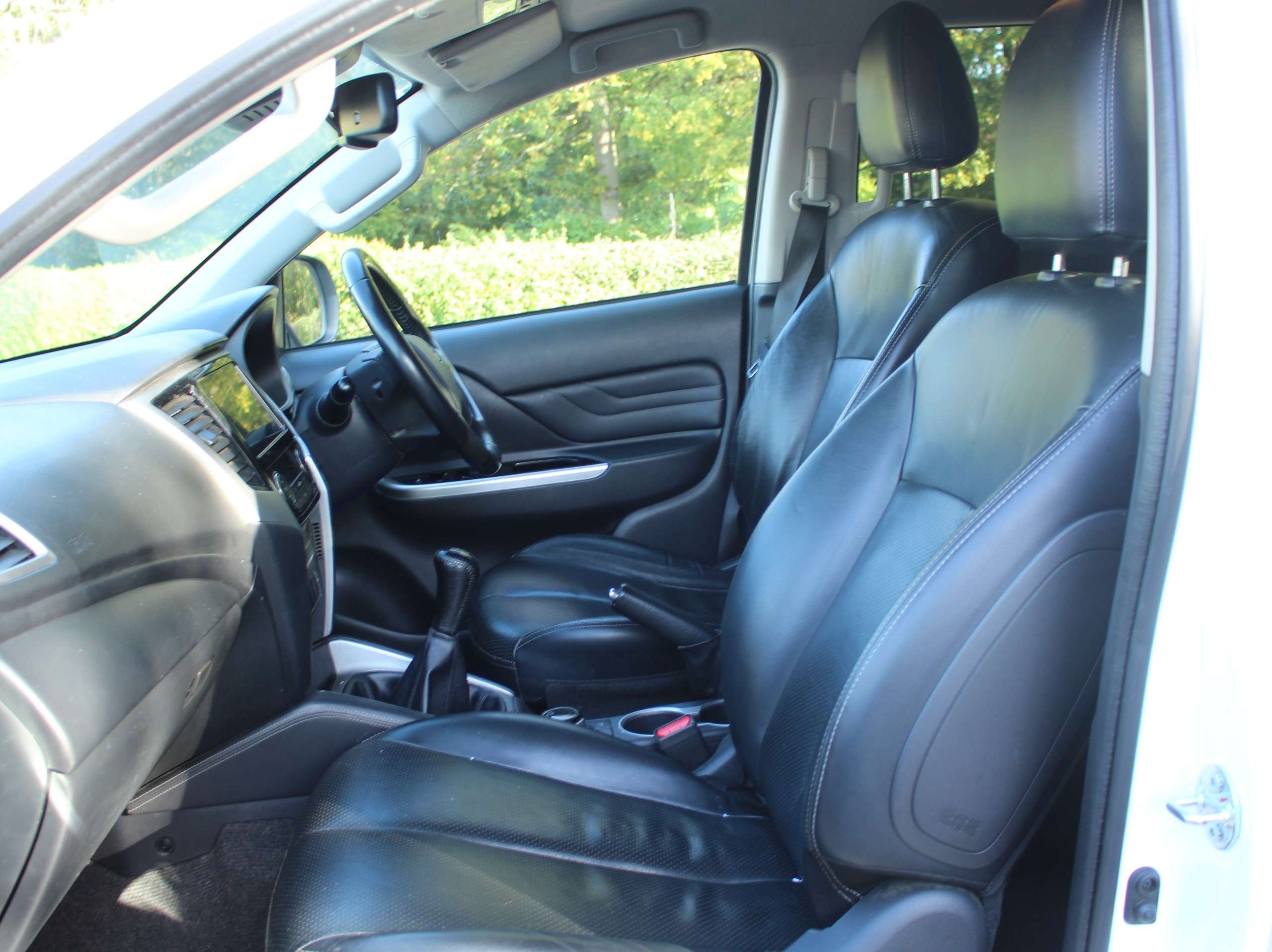 2021 MITSUBISHI L200 2021 MITSUBISHI L200