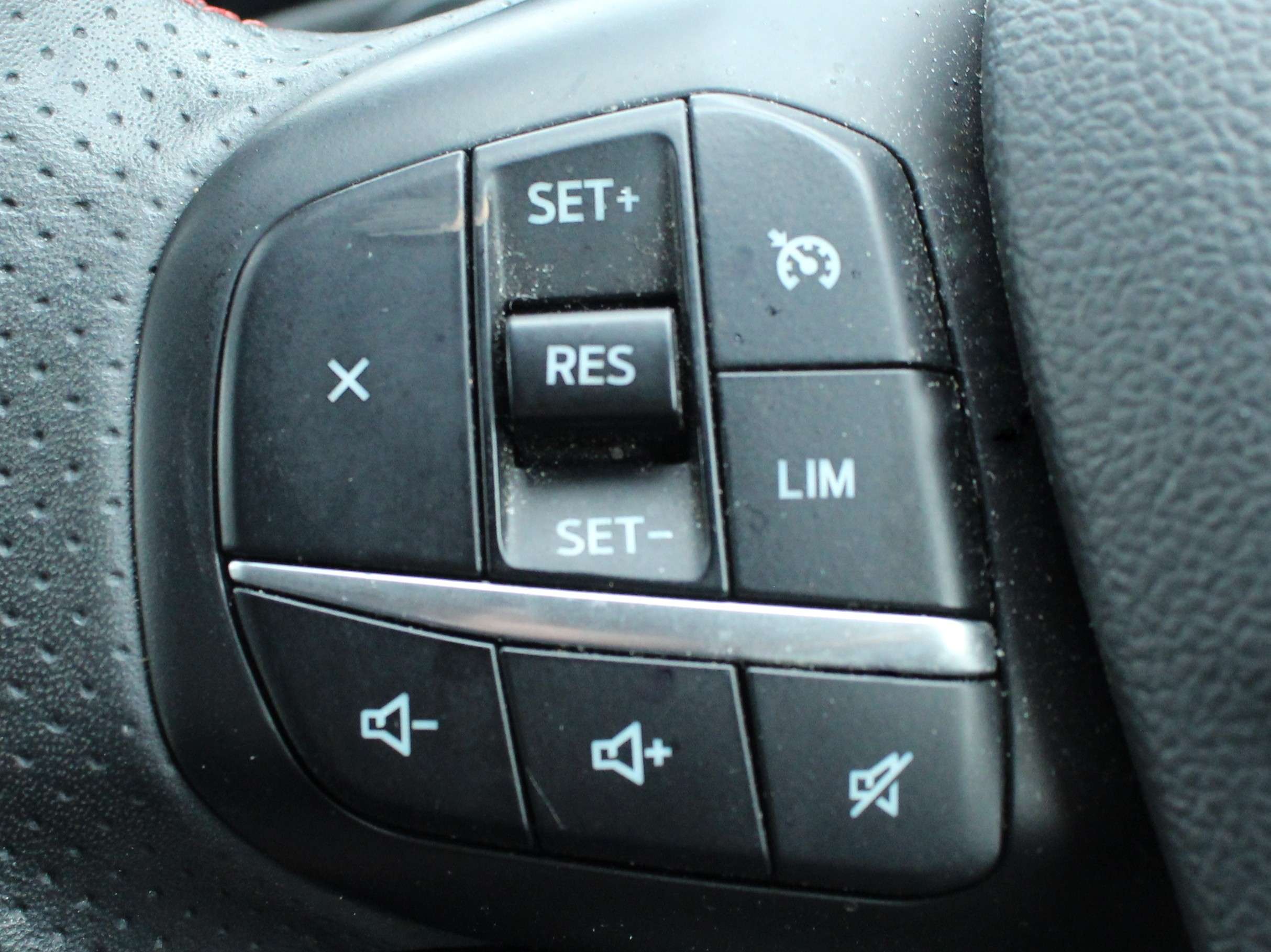 2021 FORD KUGA 2021 FORD KUGA