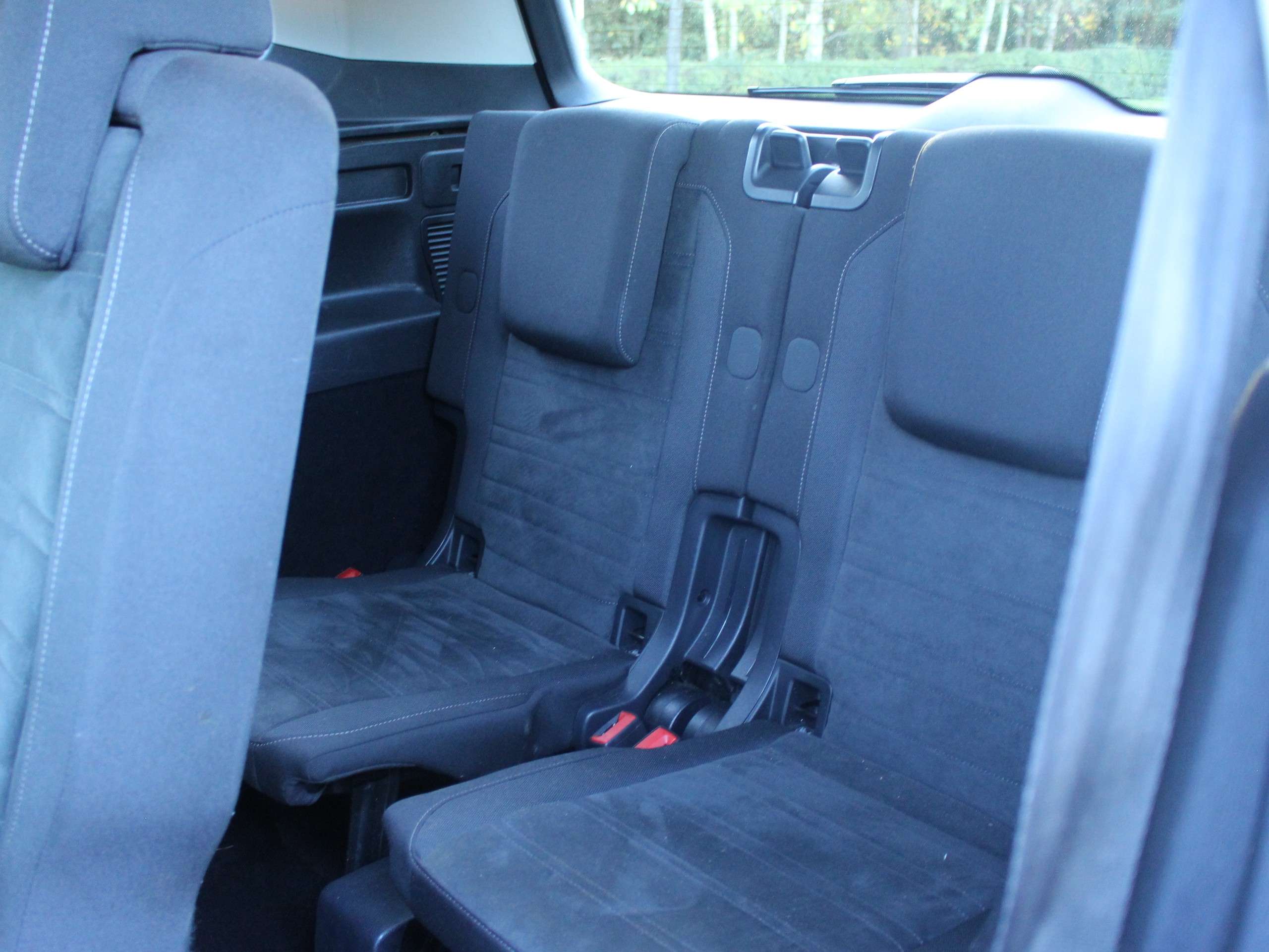 2021 VOLKSWAGEN TOURAN 2021 VOLKSWAGEN TOURAN