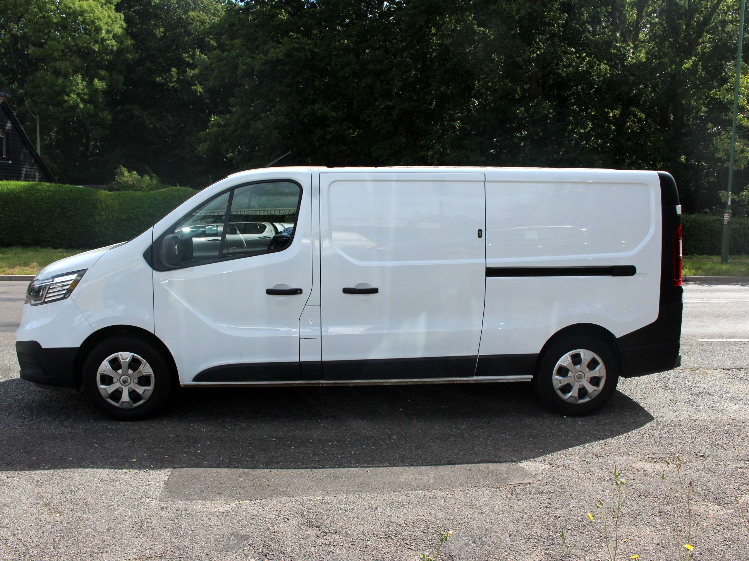 2022 RENAULT TRAFIC 2022 RENAULT TRAFIC