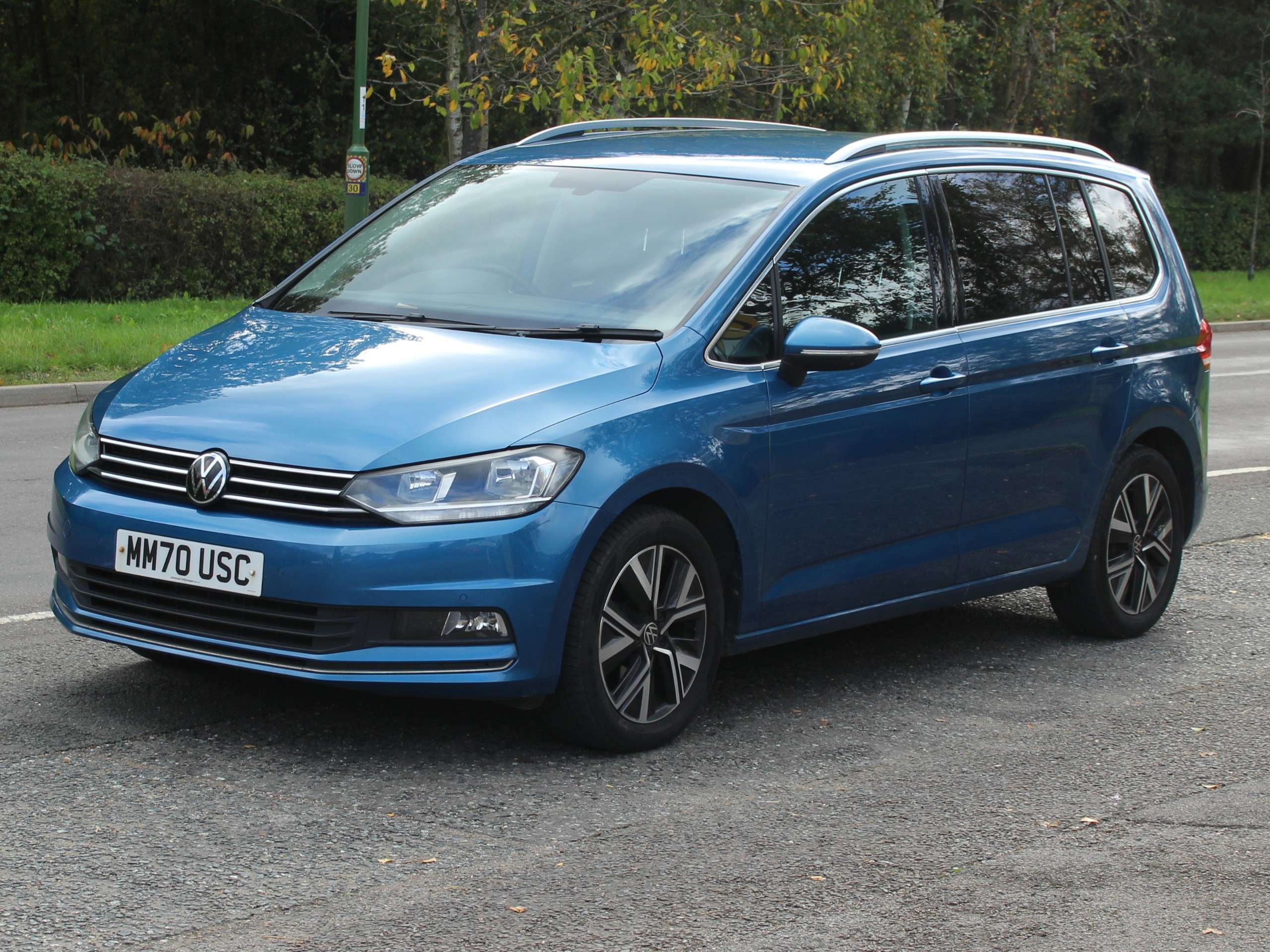2021 VOLKSWAGEN TOURAN 2021 VOLKSWAGEN TOURAN