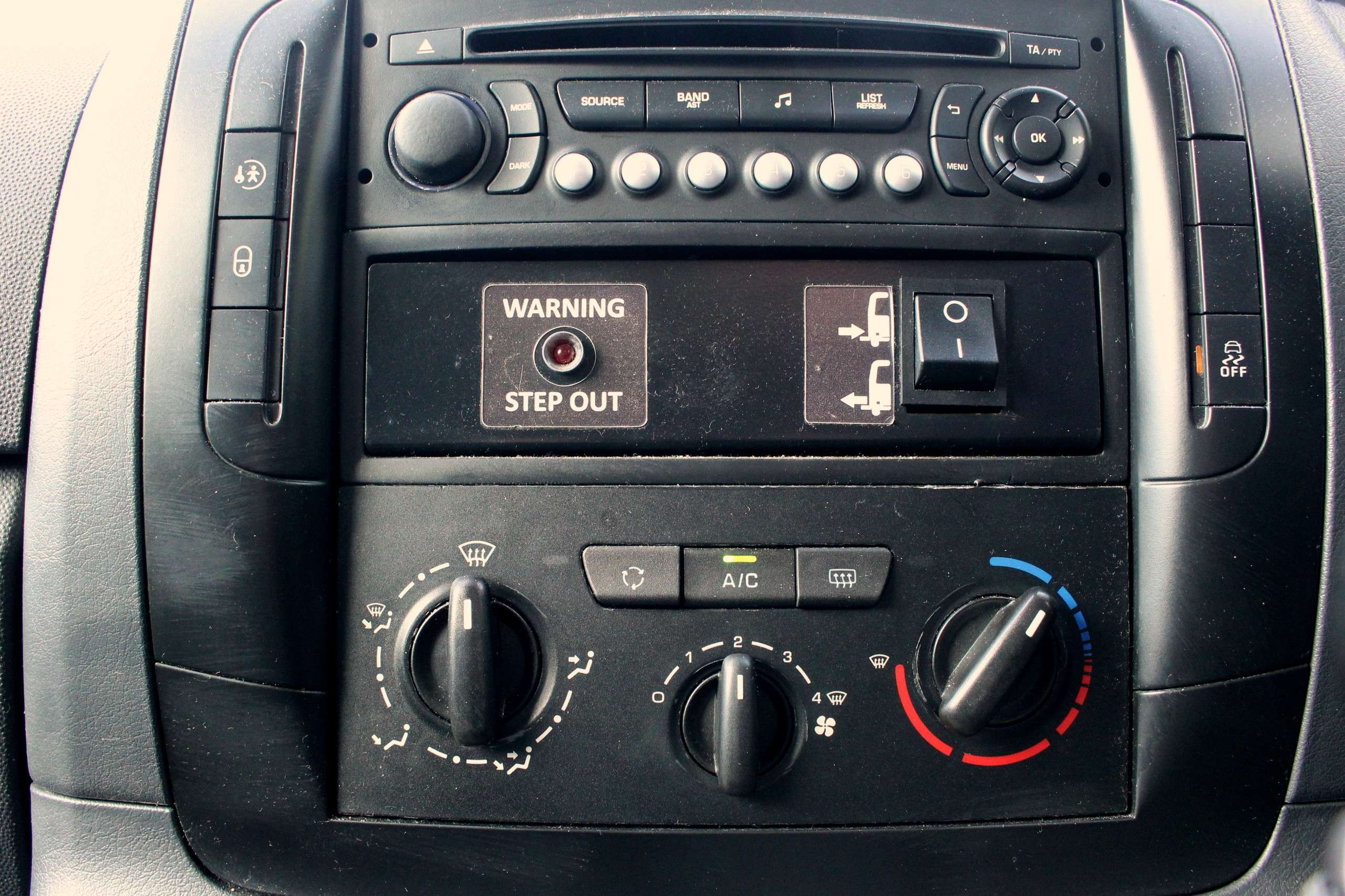 2016 PEUGEOT EXPERT TEPEE 2016 PEUGEOT EXPERT TEPEE