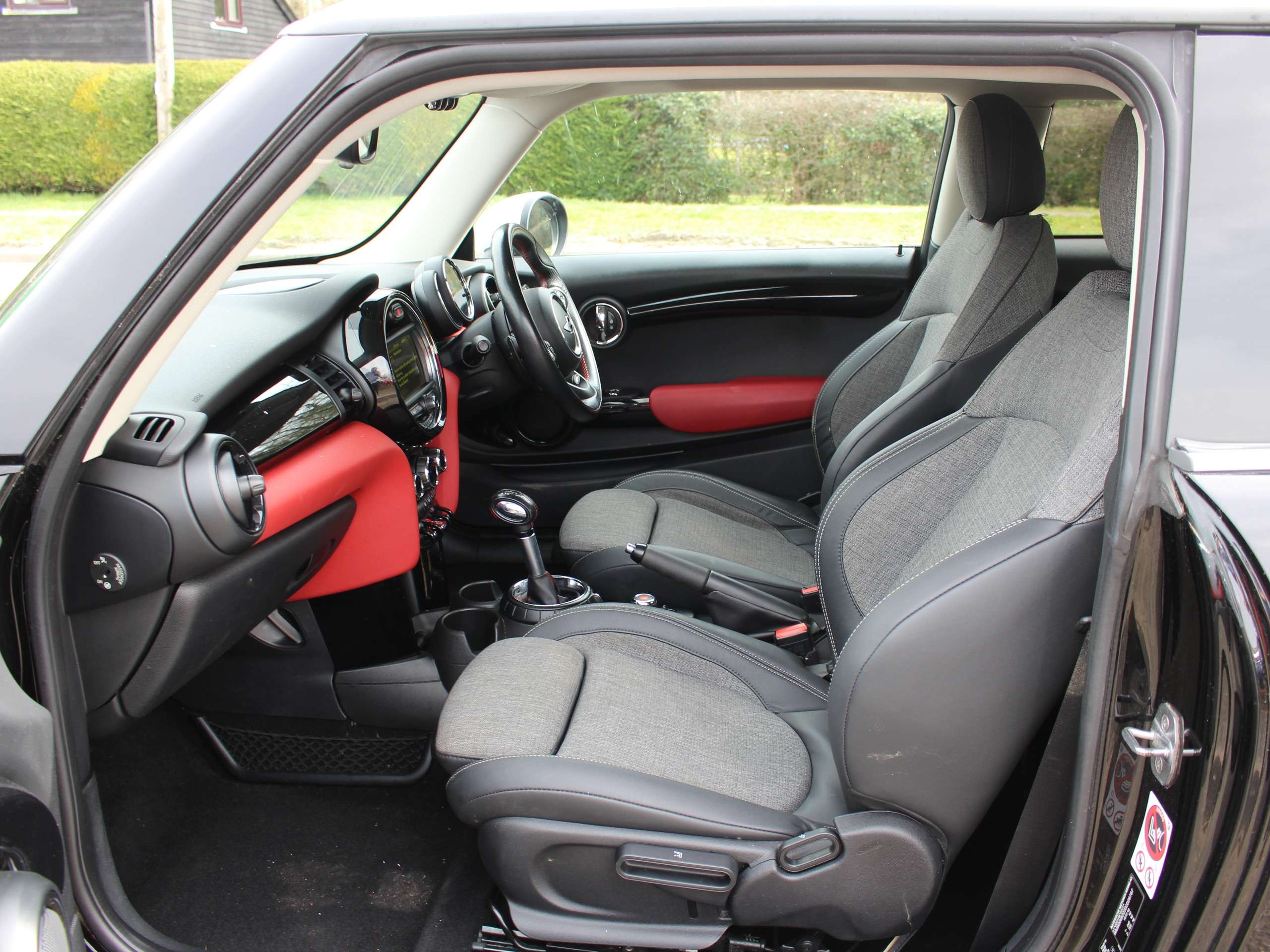 2016 MINI HATCH 2016 MINI HATCH