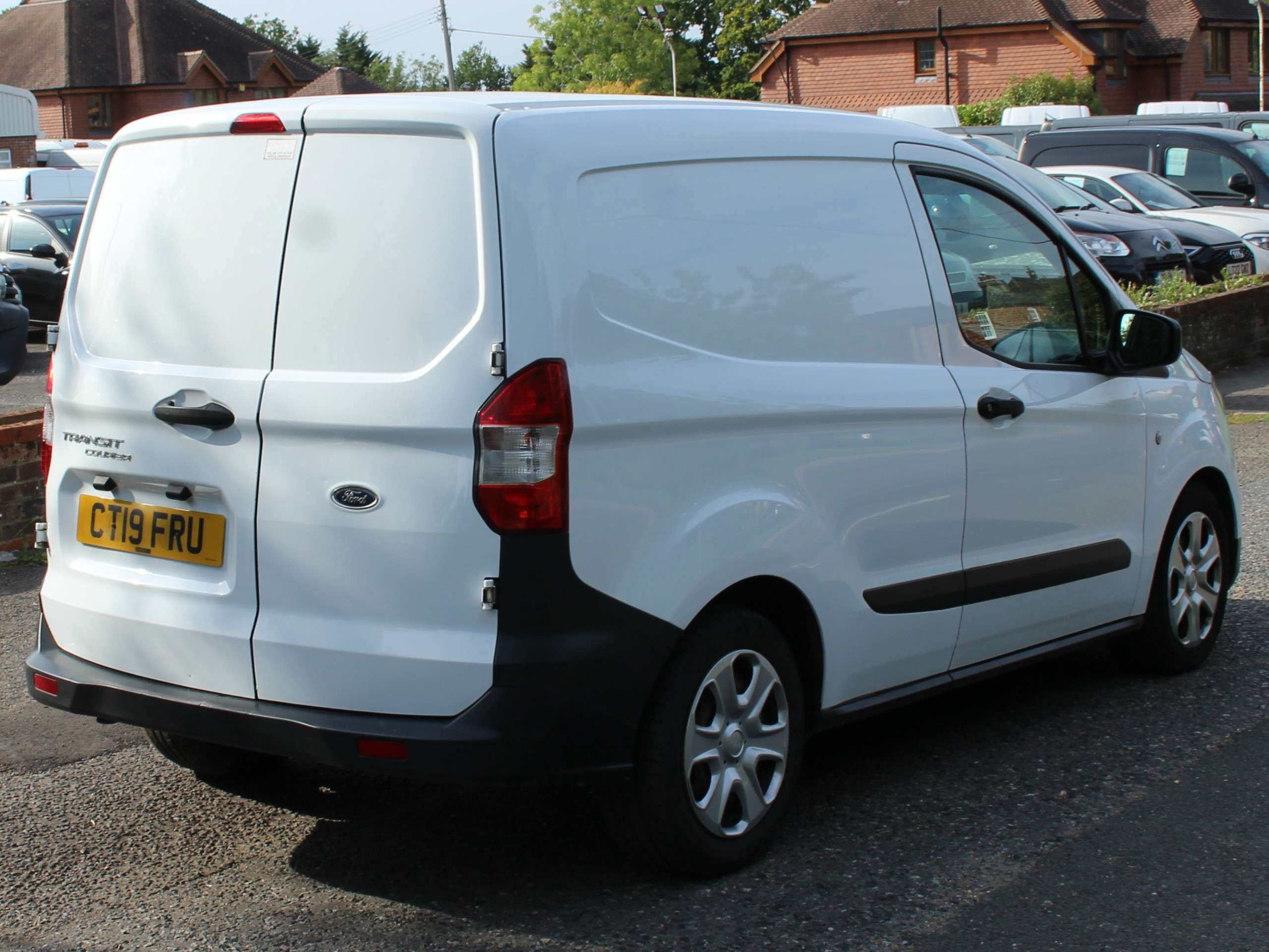 2019 FORD TRANSIT COURIER 2019 FORD TRANSIT COURIER