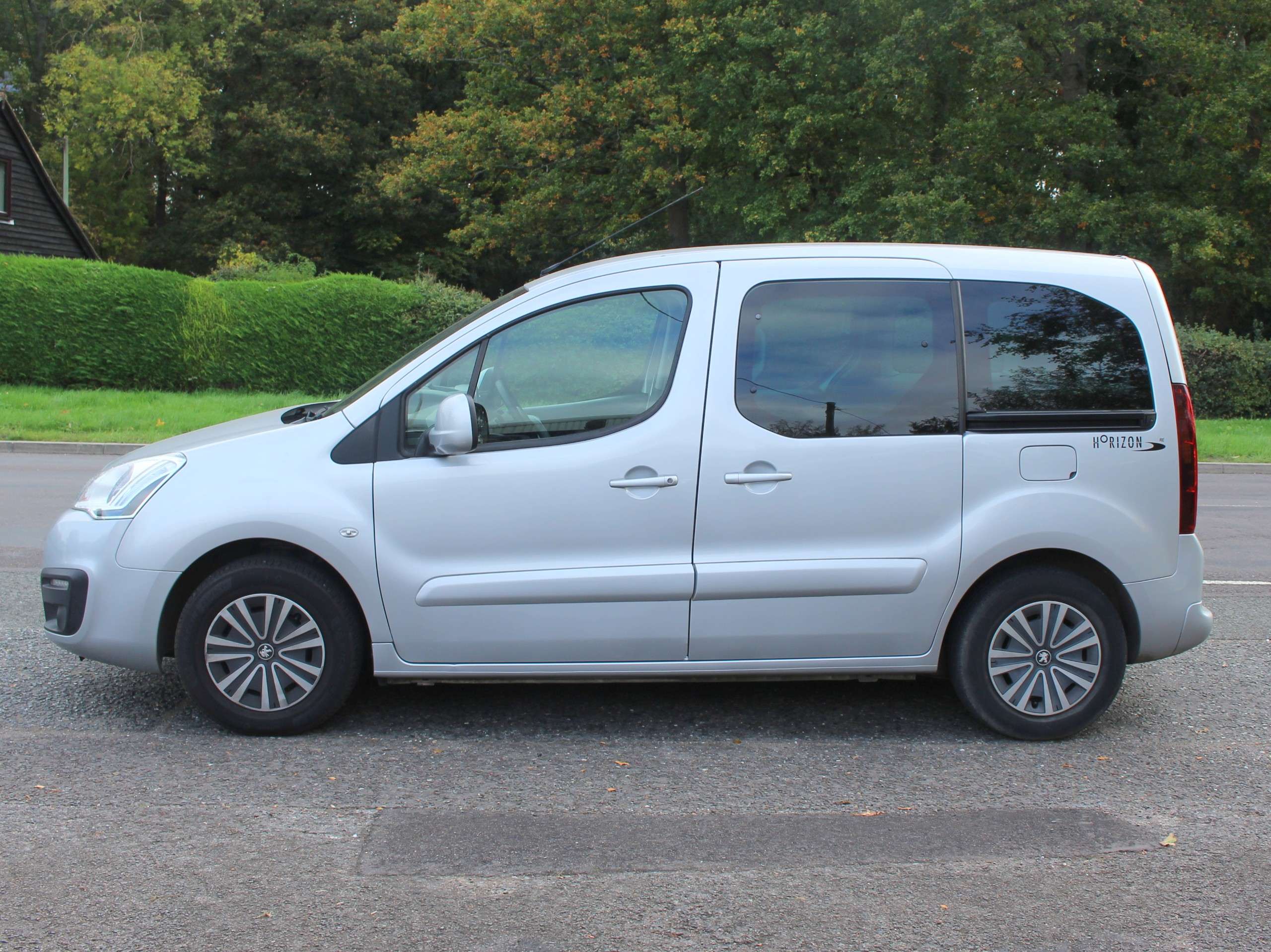 2017 PEUGEOT PARTNER TEPEE 2017 PEUGEOT PARTNER TEPEE