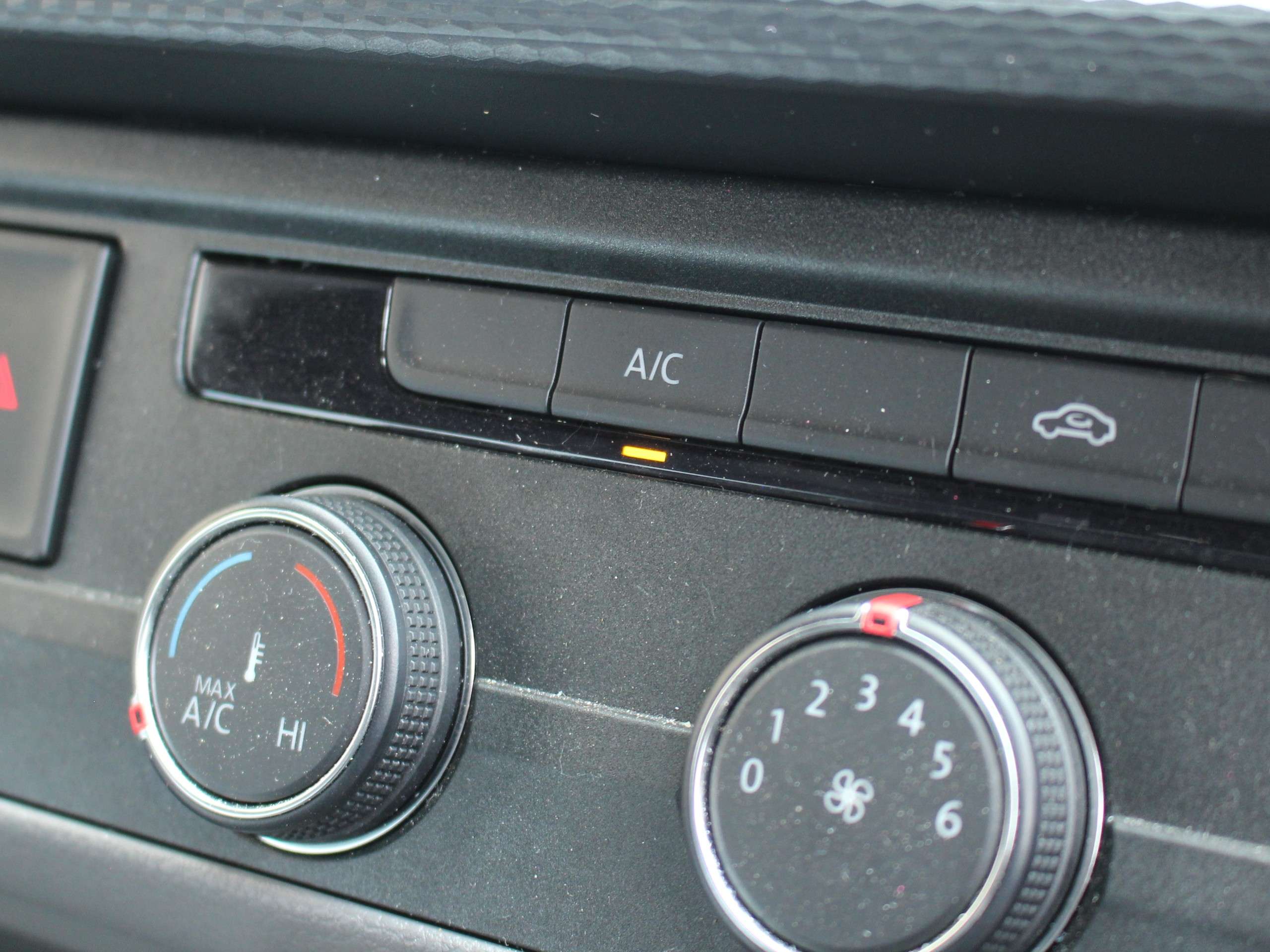 2024 VOLKSWAGEN TRANSPORTER 2024 VOLKSWAGEN TRANSPORTER